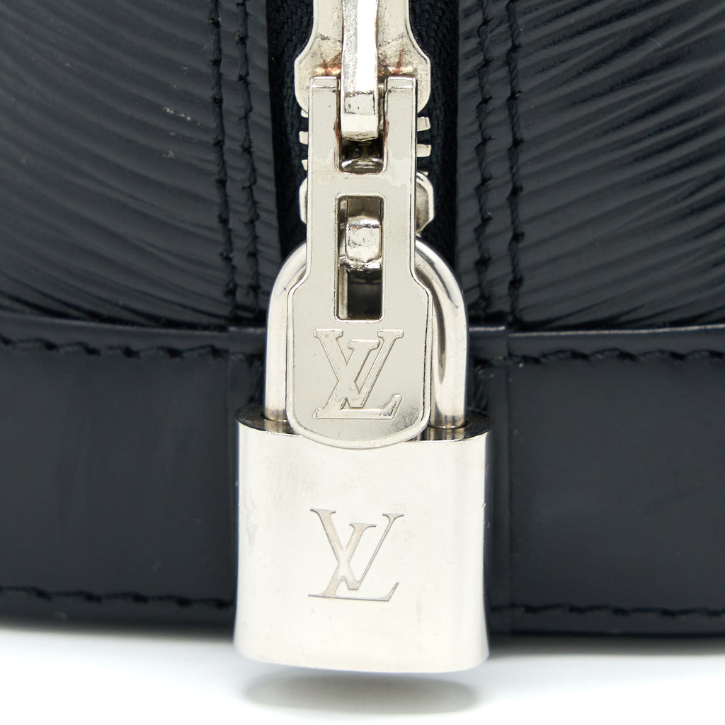louis-vuitton-alma-bb-epi-black-shw