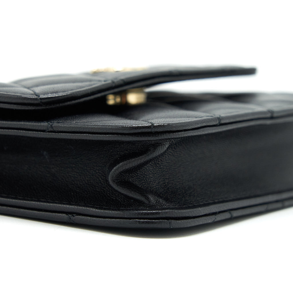 chanel-mini-flap-card-holder-ribbon-chain-lambskin-black-lghw-1