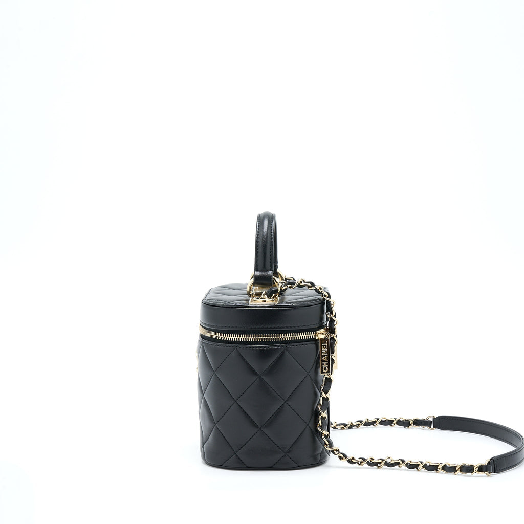 chanel-trendy-vanity-case-lambskin-black-lghw-microchip