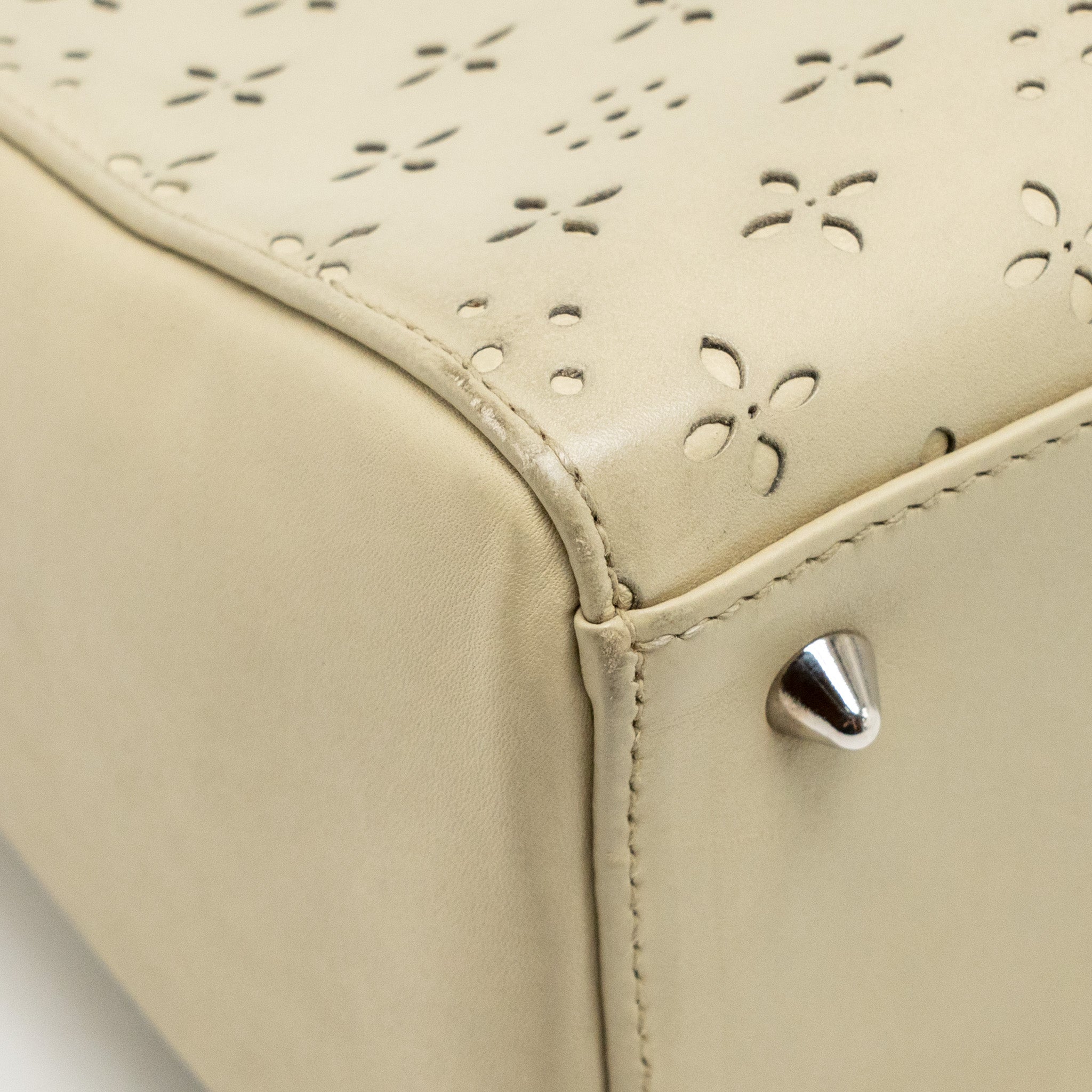 dior-medium-lady-dior-leather-beige-shw