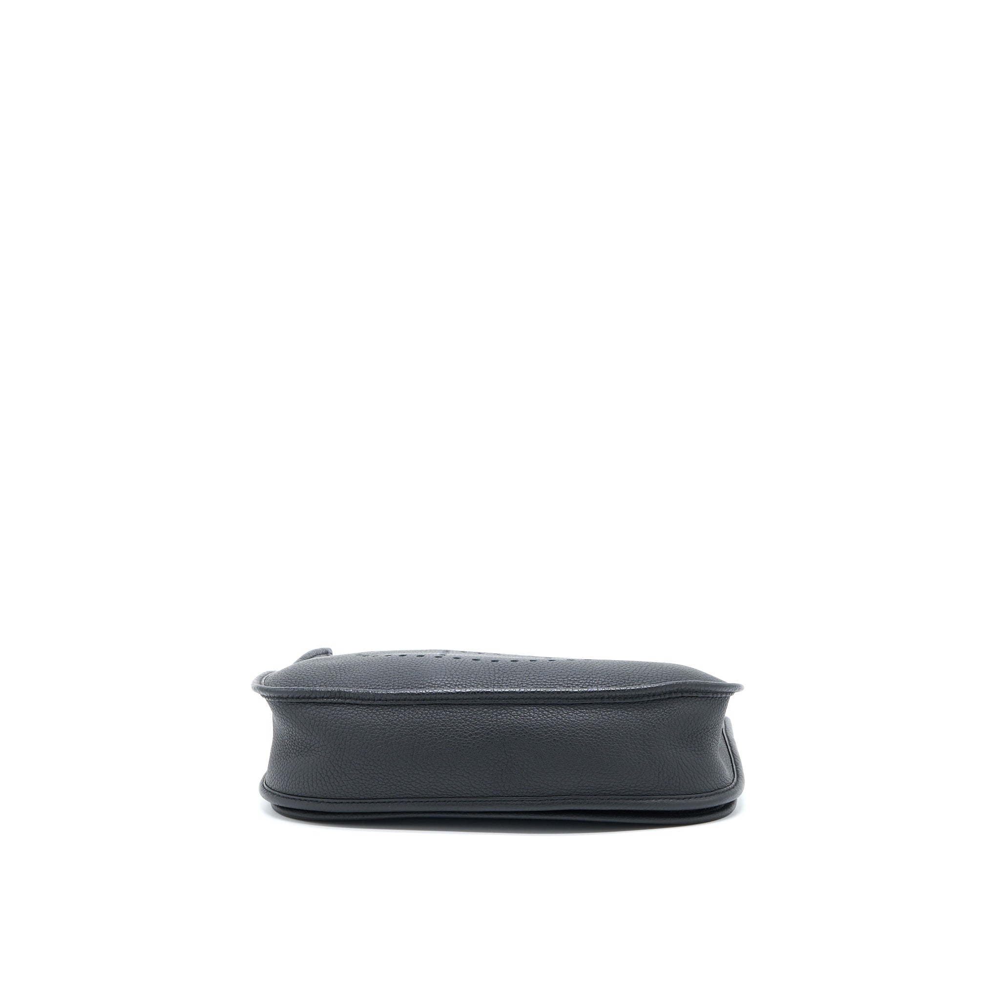 hermes-evelyne-29-clemence-black-shw-stamp-x