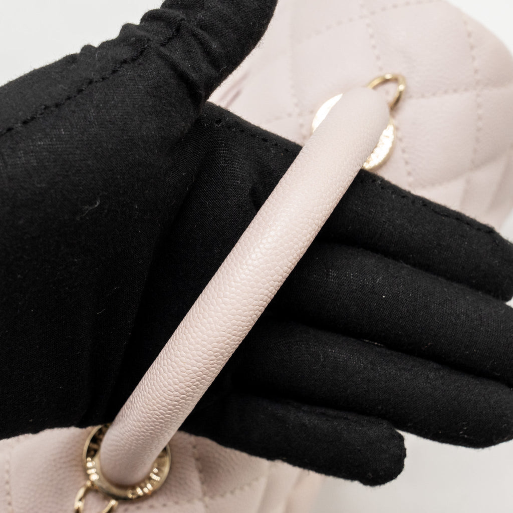 chanel-small-coco-handle-caviar-lilac-lghw