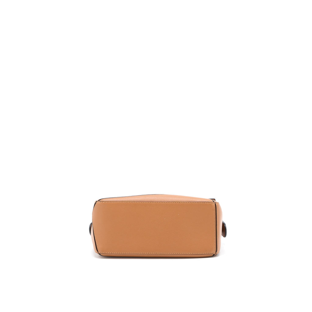 loewe-small-puzzle-bag-classic-calfskin-tan-shw
