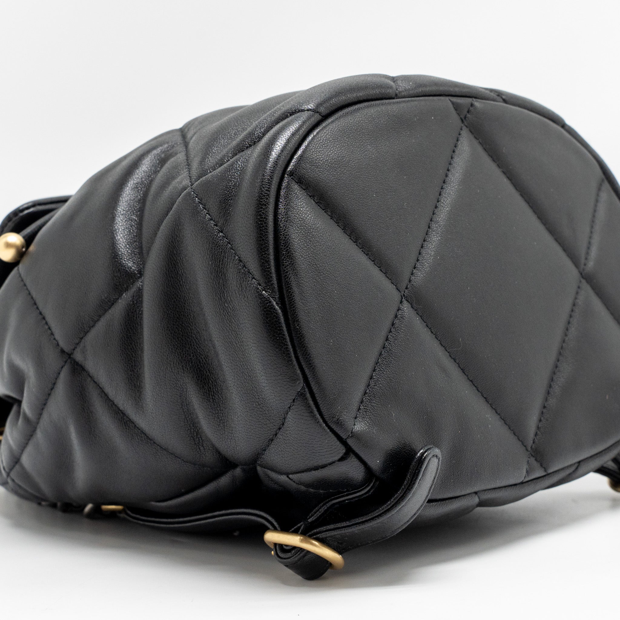 chanel-24c-19-backpack-lambskin-black-multicolour-hardware-microchip