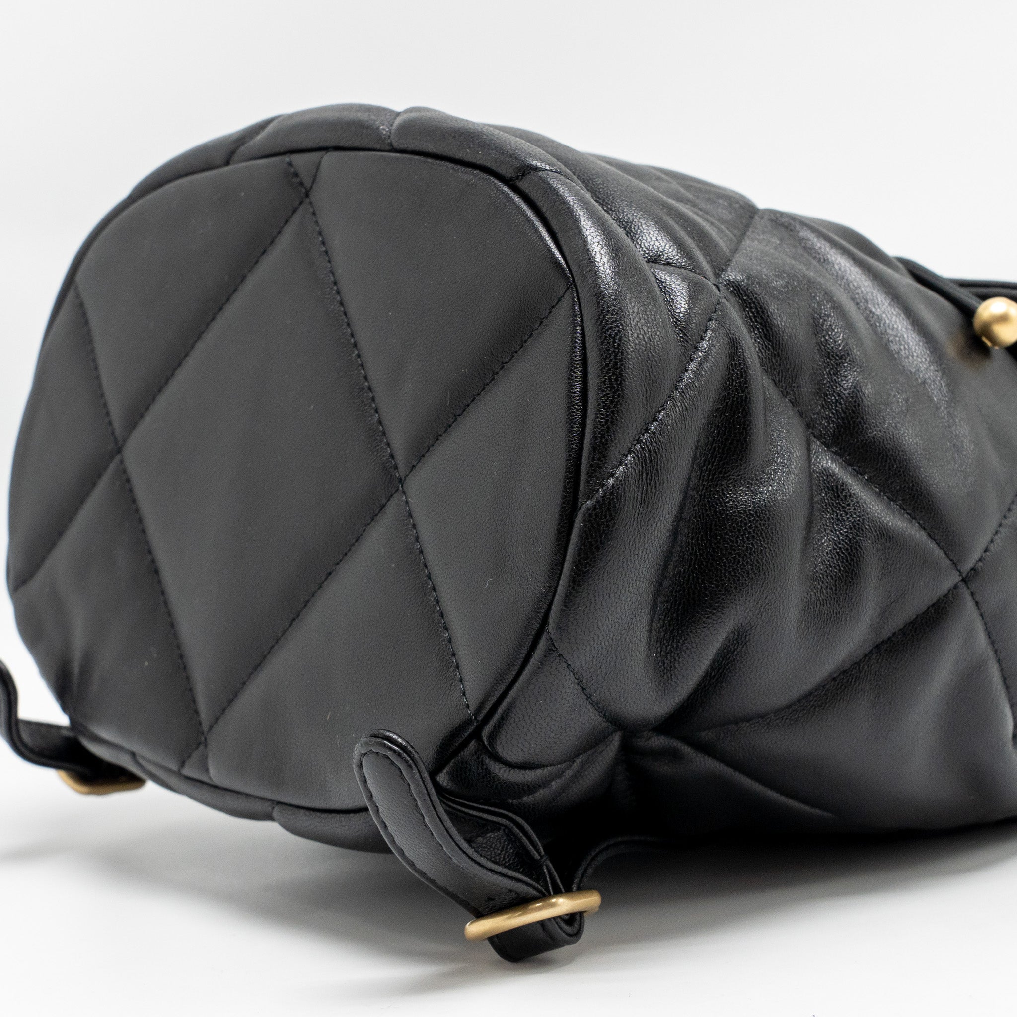 chanel-24c-19-backpack-lambskin-black-multicolour-hardware-microchip