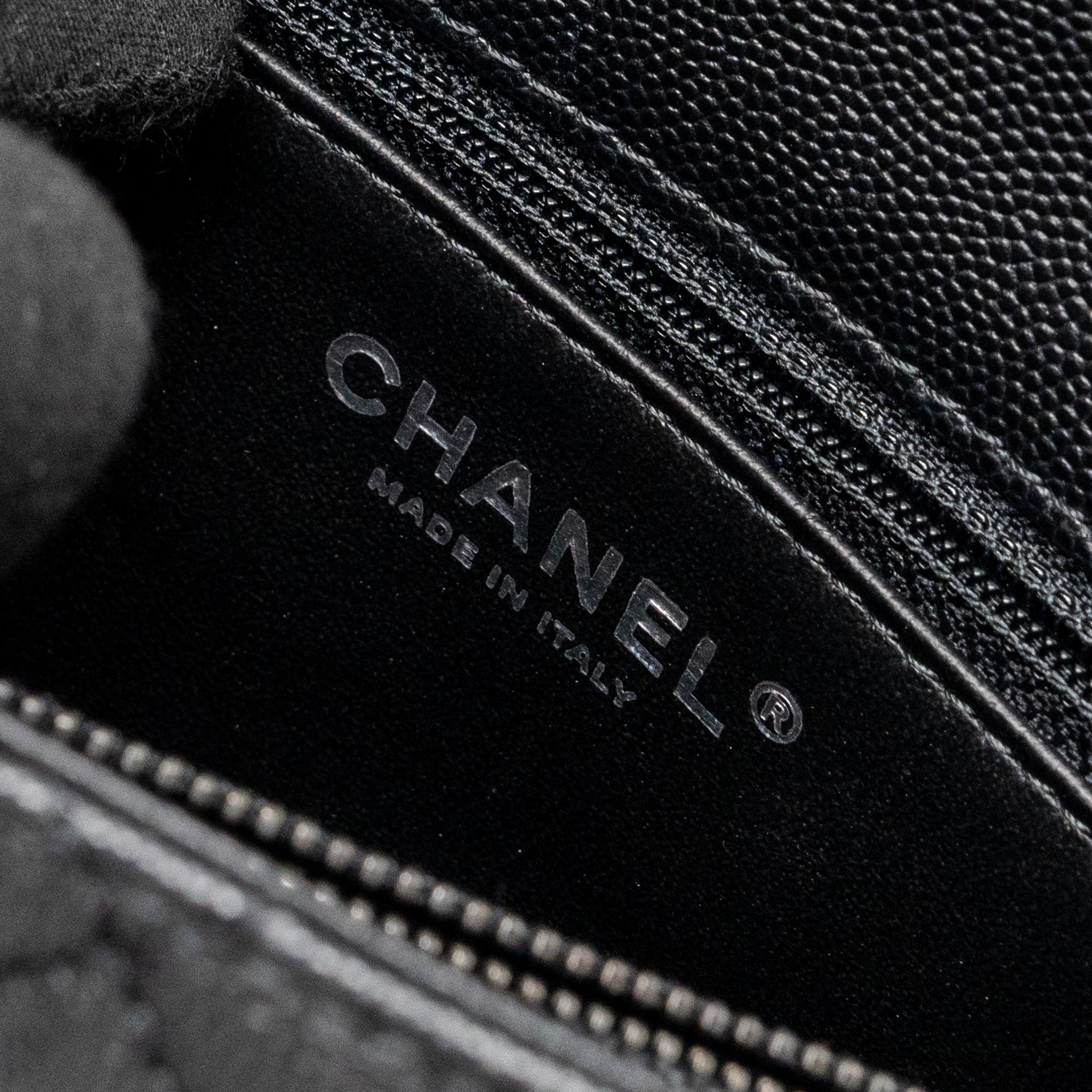 chanel-medium-coco-handle-lizard-embossed-handle-caviar-black-ruthenium-hardware