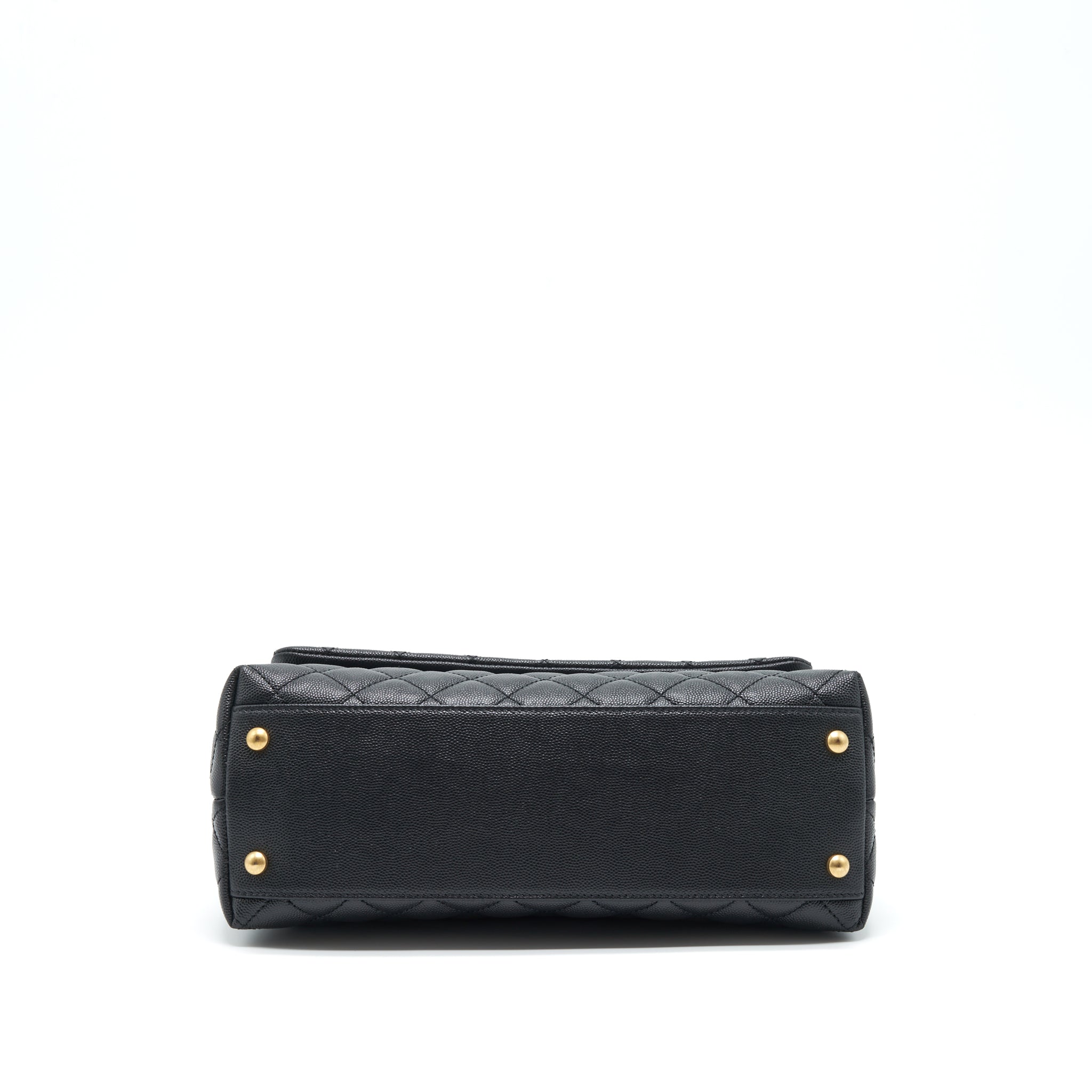 chanel-medium-coco-handle-with-lizard-embossed-handle-caviar-black-ghw
