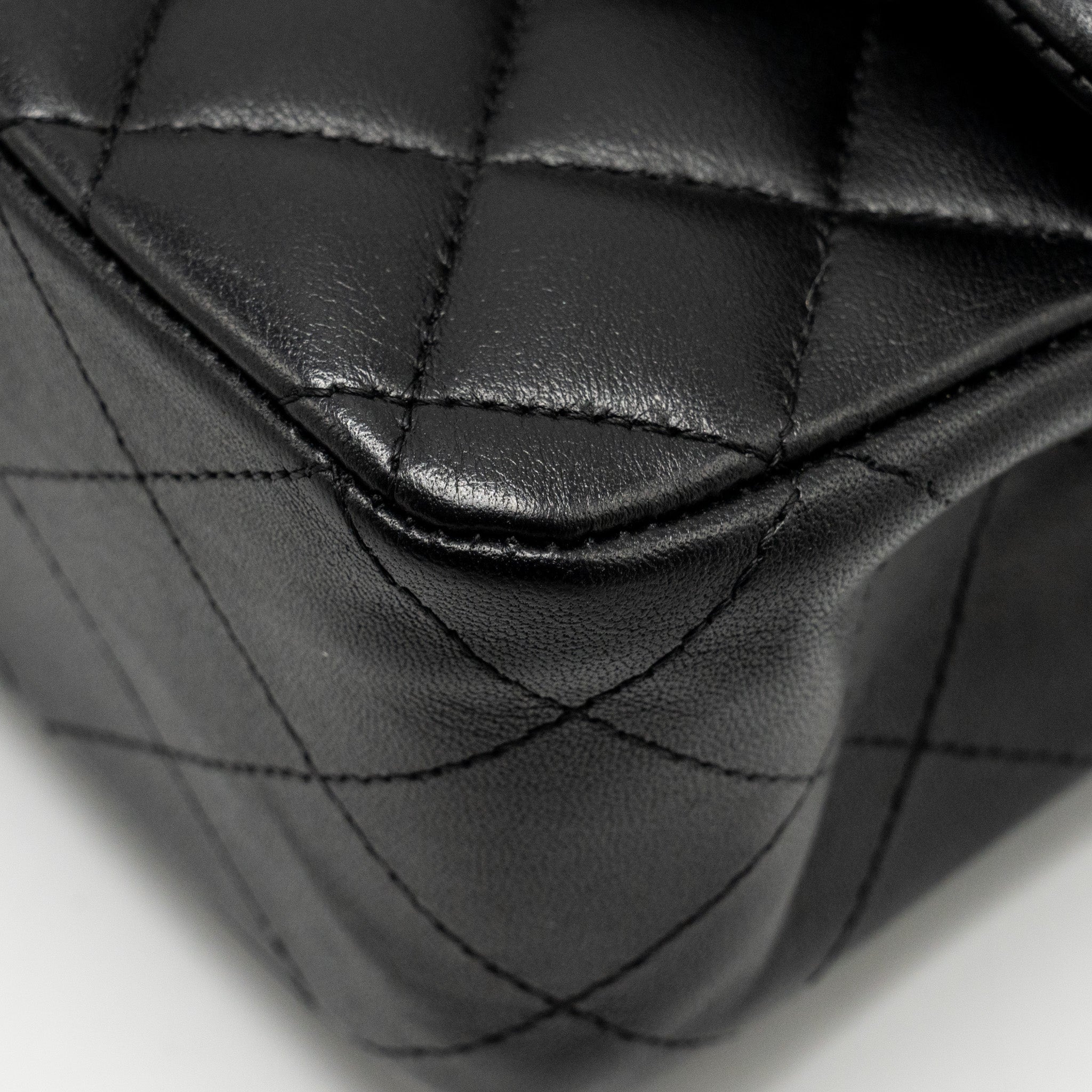 chanel-medium-classic-double-flap-bag-lambskin-black-ghw-9