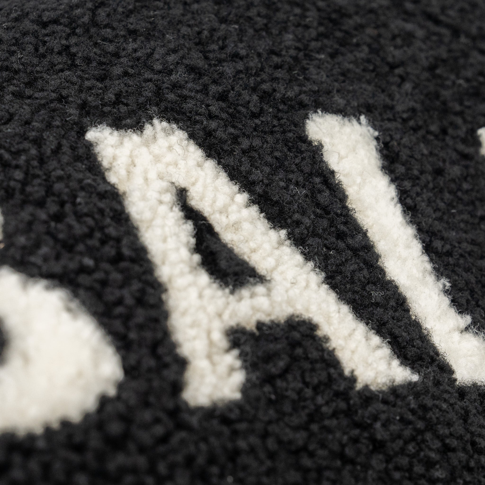 balenciaga-zip-pouch-clutch-shearling-black-white