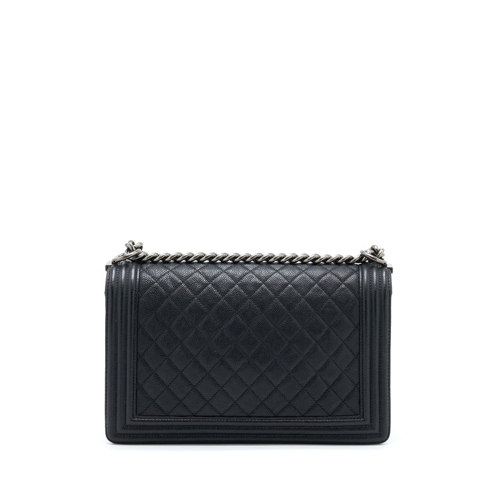 chanel-new-medium-28cm-boy-bag-caviar-black-ruthenium-shw