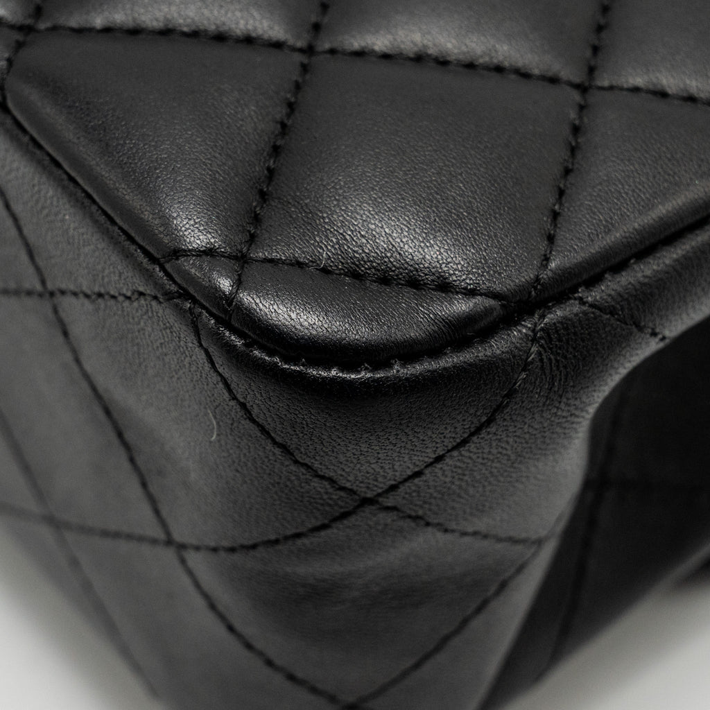chanel-medium-classic-double-flap-bag-lambskin-black-ghw-9