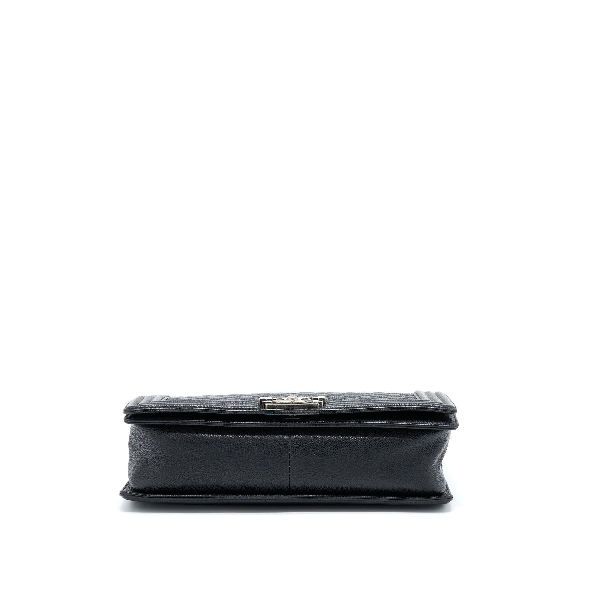 chanel-new-medium-28cm-boy-bag-caviar-black-ruthenium-shw