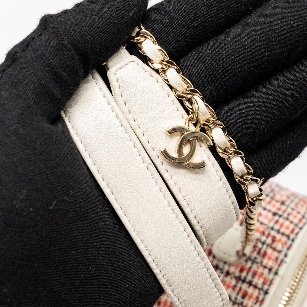 chanel-top-handle-vanity-case-with-chain-tweed-multicolour-white-lghw