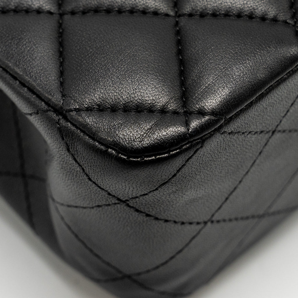chanel-medium-classic-double-flap-bag-lambskin-black-ghw-9