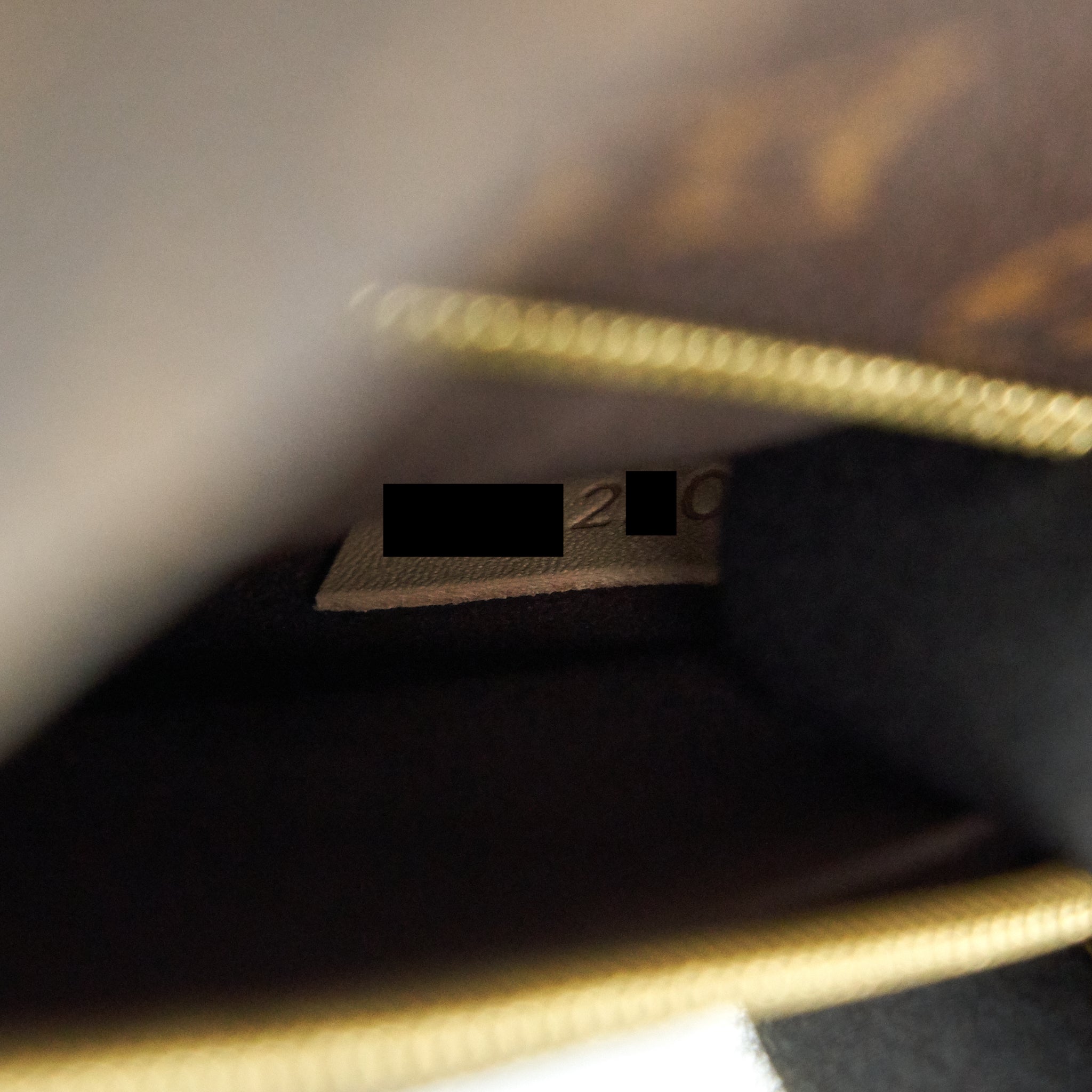 louis-vuitton-pochette-metis-monogram-canvas