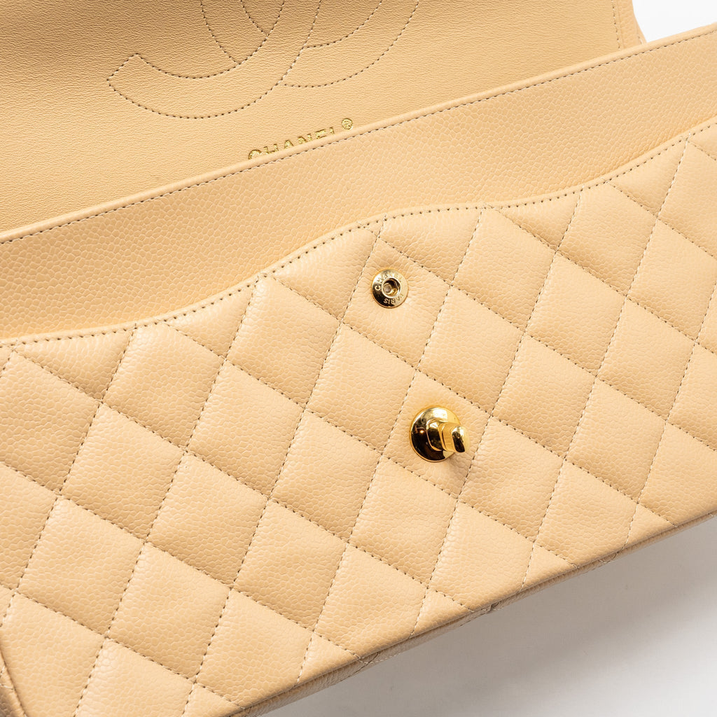 chanel-jumbo-classic-double-flap-caviar-beige-lghw-microchip