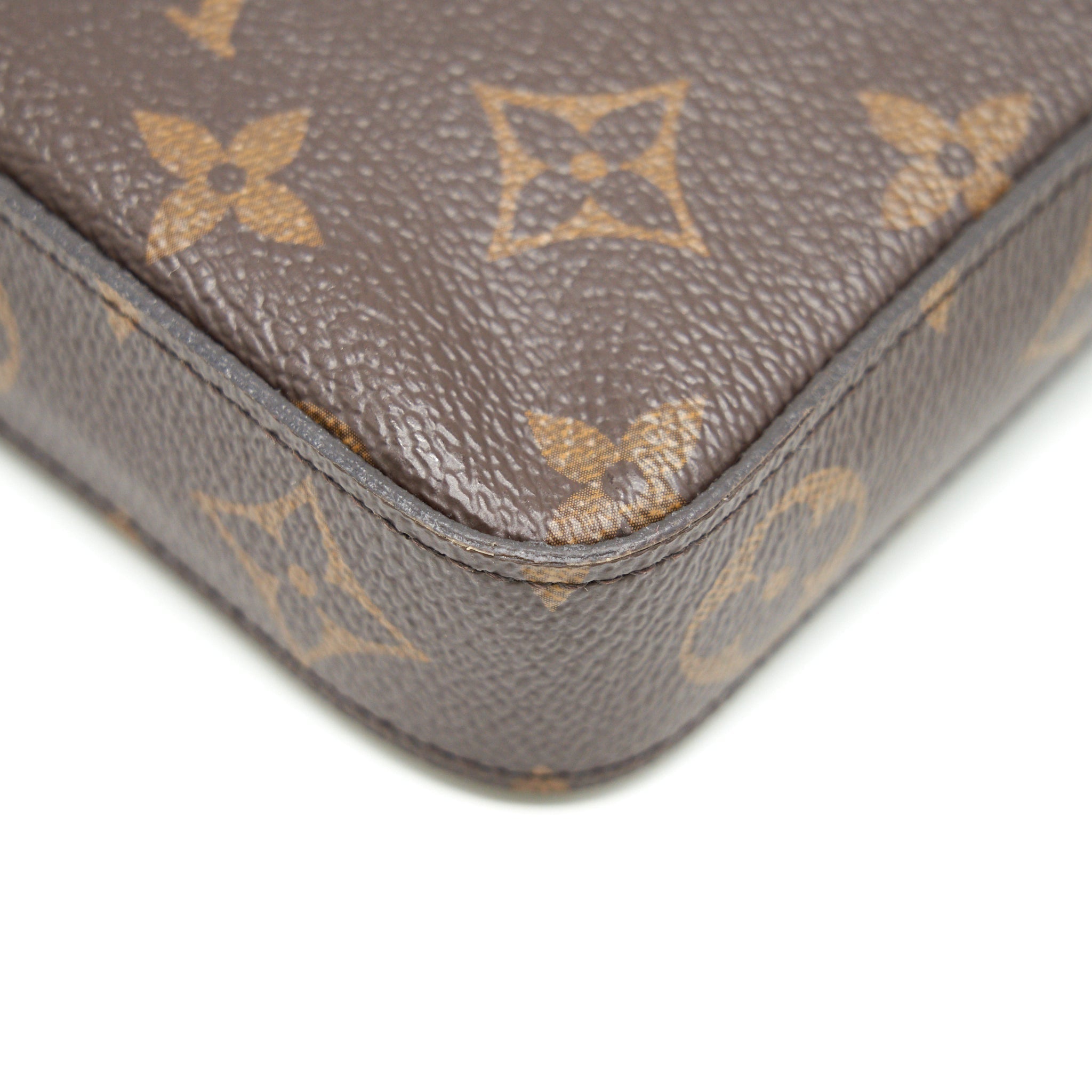 louis-vuitton-felicie-pochette-monogram-canvas