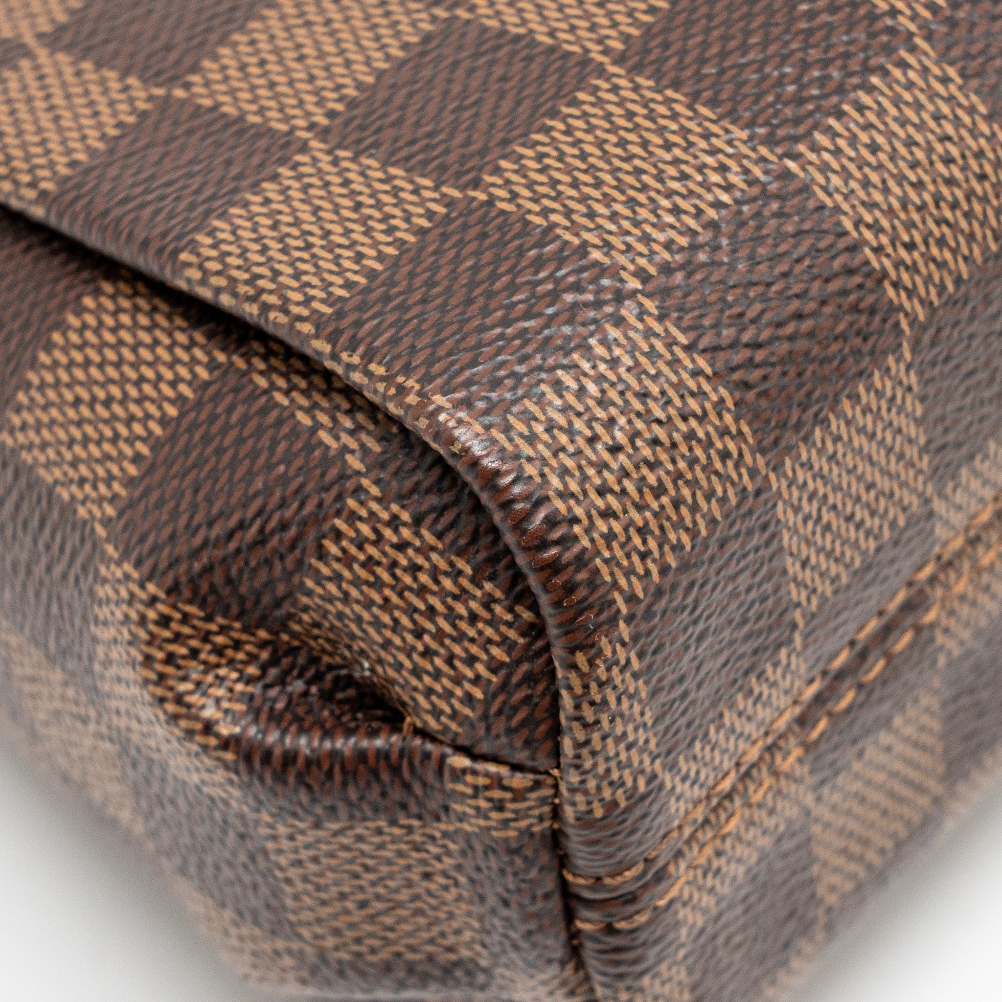 louis-vuitton-croisette-damier-ebene-canvas-ghw-5