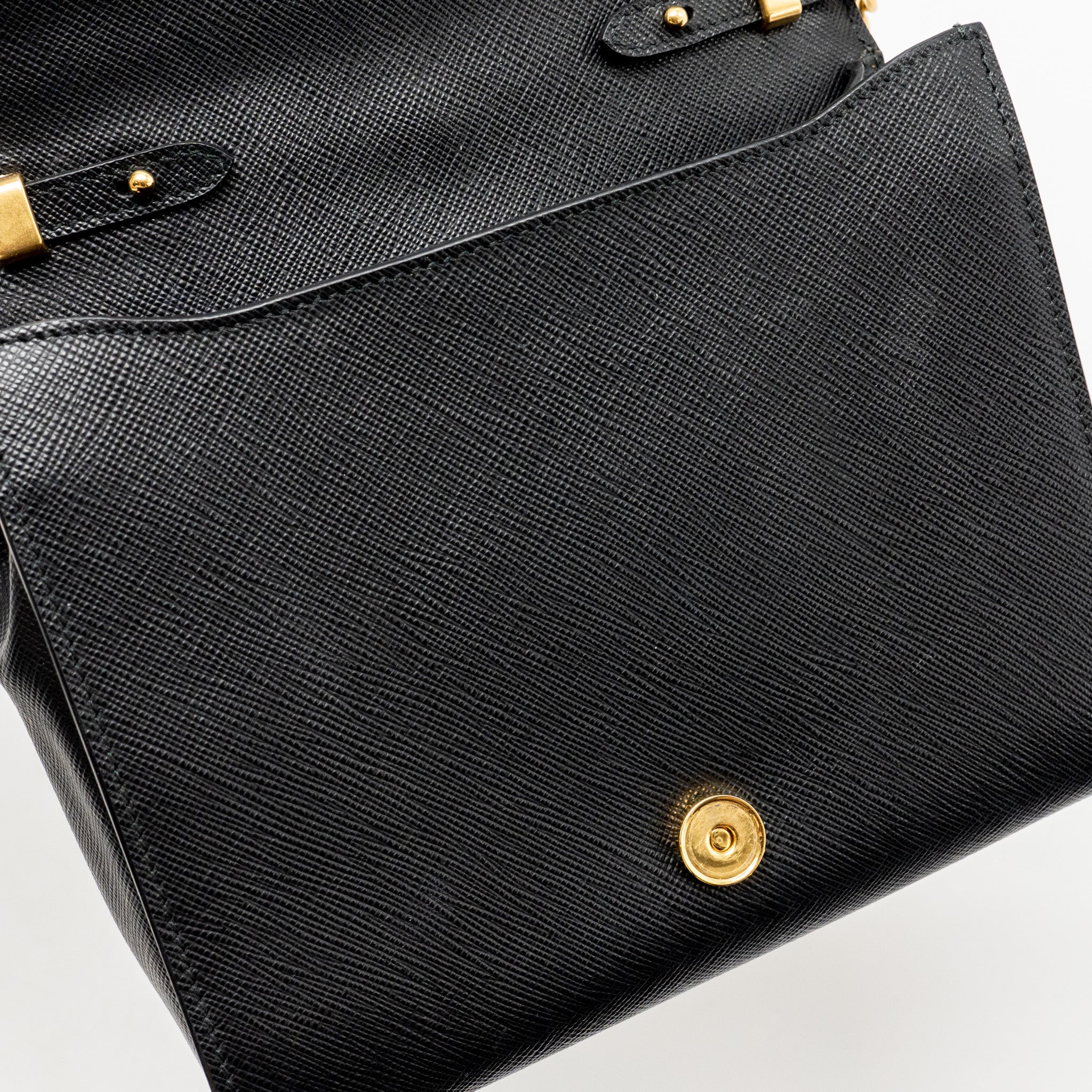 prada-saffiano-chain-bag-calfskin-black-ghw