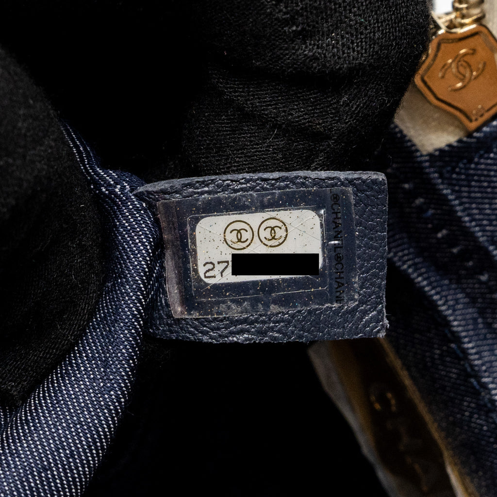 chanel-top-handle-vanity-case-with-chain-tweed-multicolour-white-lghw