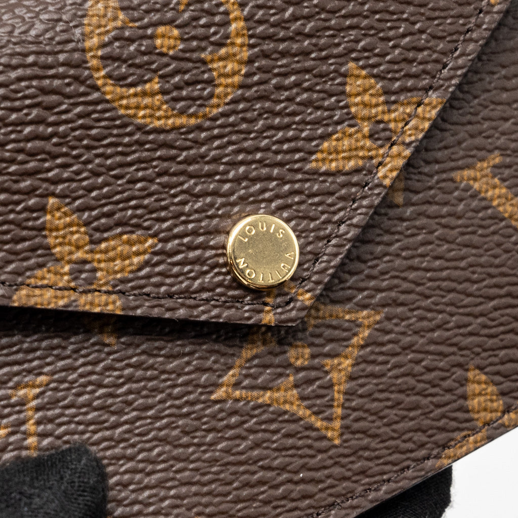 louis-vuitton-card-holder-recto-verso-monogram-canvas-ghw