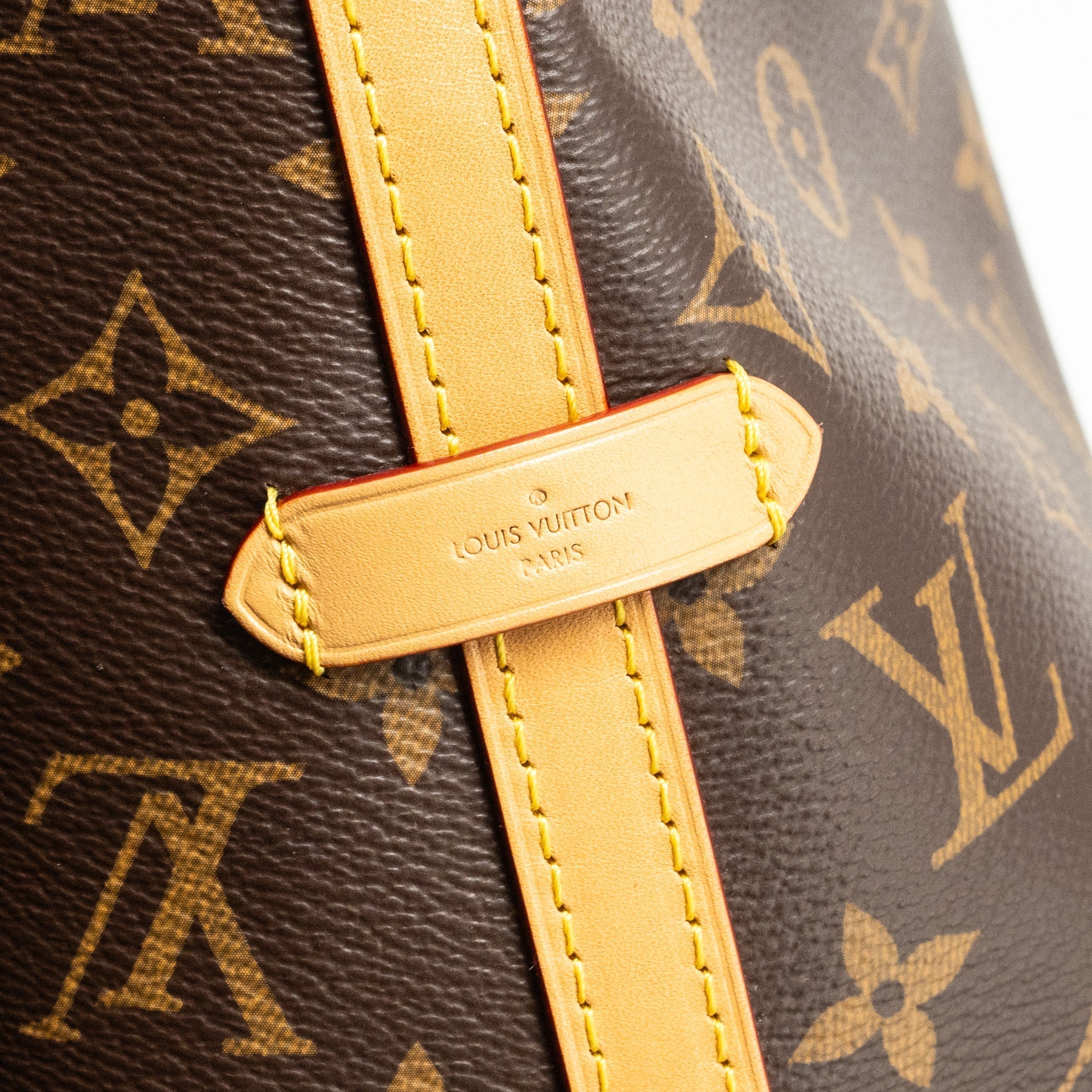 louis-vuitton-carryall-pm-monogram-canvas-ghw-1