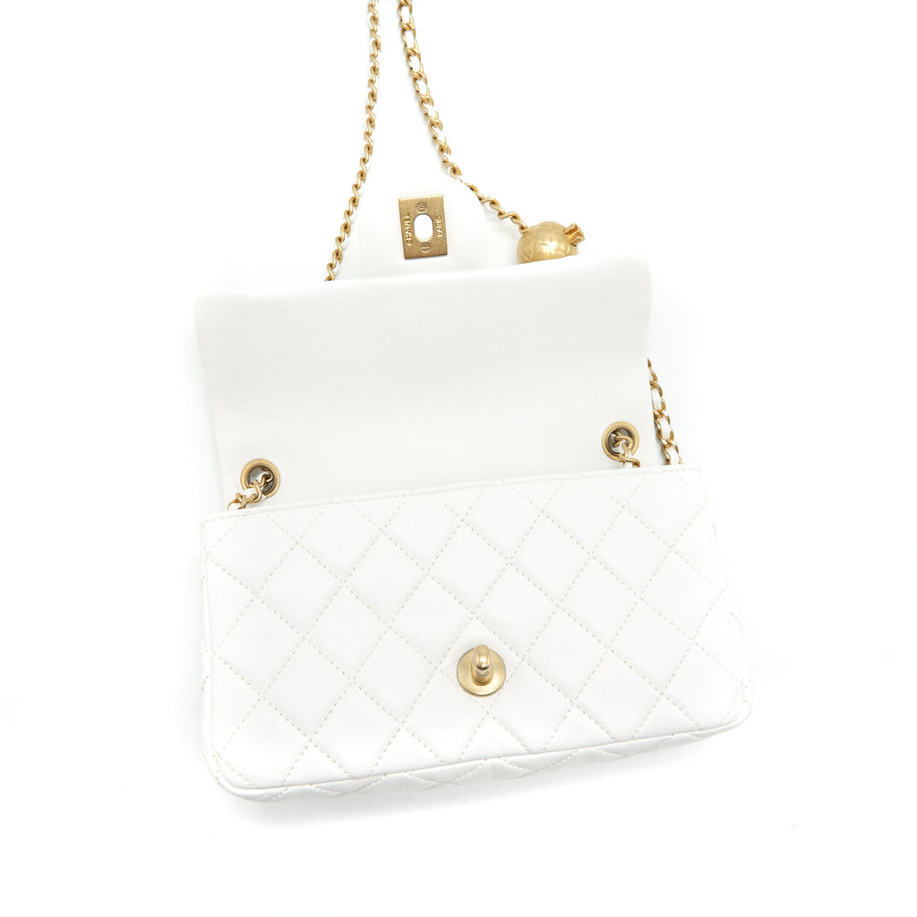 chanel-pearl-crush-rectangular-mini-flap-bag-white