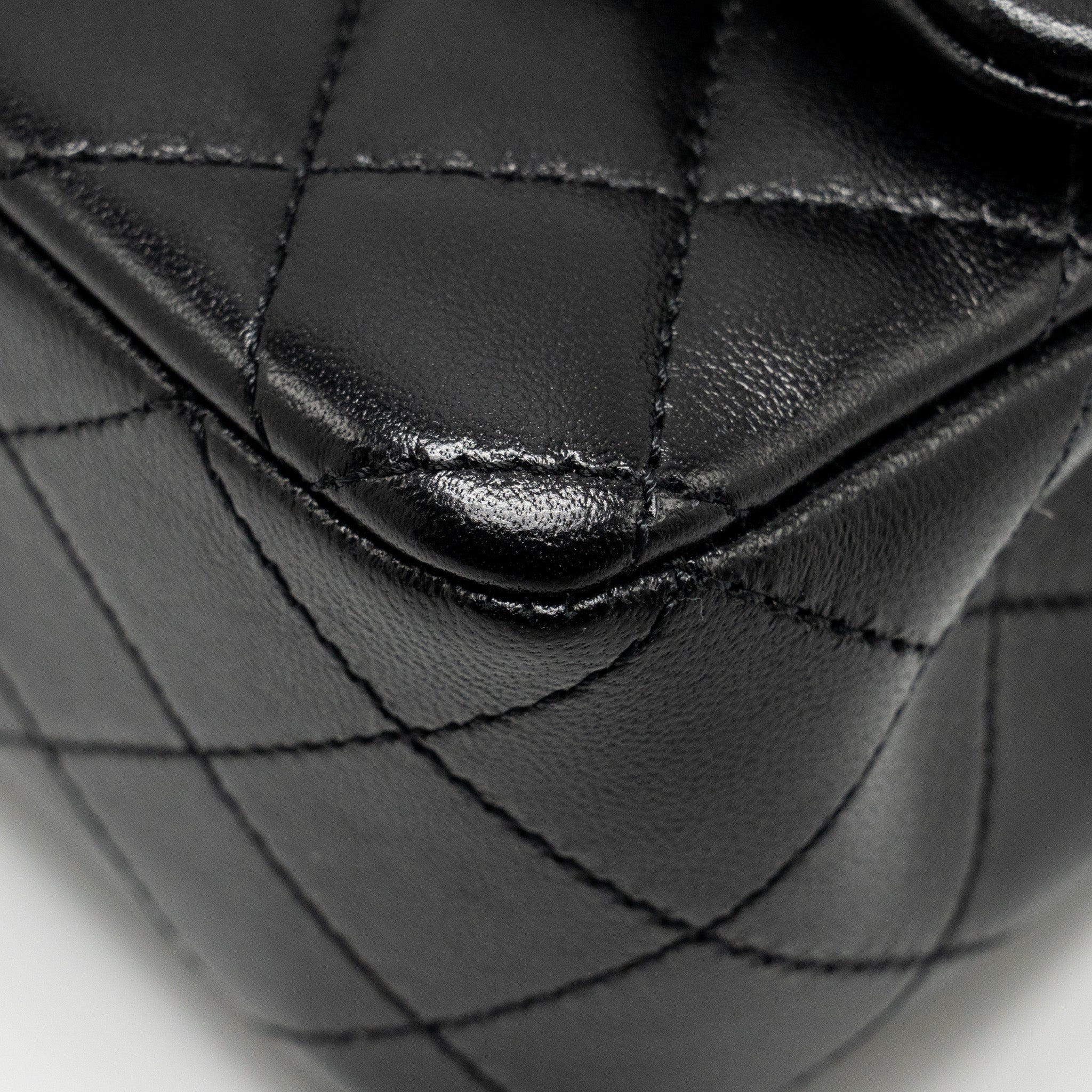 chanel-pearl-crush-mini-rectangular-flap-bag-shiny-lambskin-black-ghw-microchip