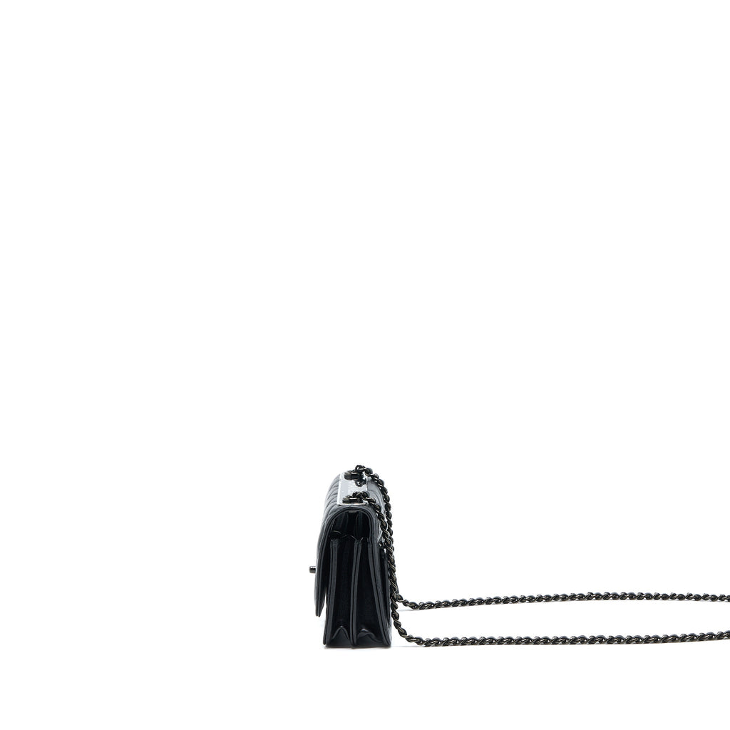 chanel-square-trendy-cc-wallet-on-chain-lambskin-so-black