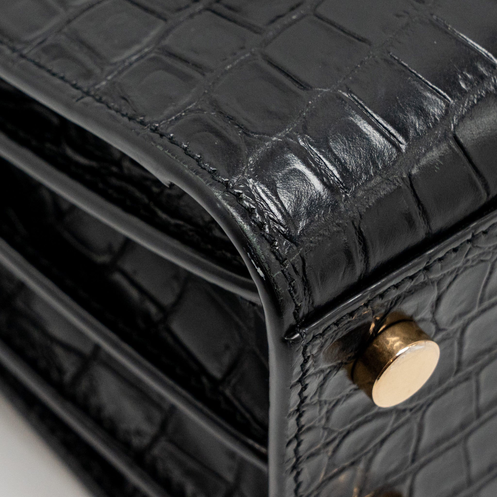 saint-laurent-ysl-nano-sac-de-jour-croc-embossed-calfskin-black-ghw