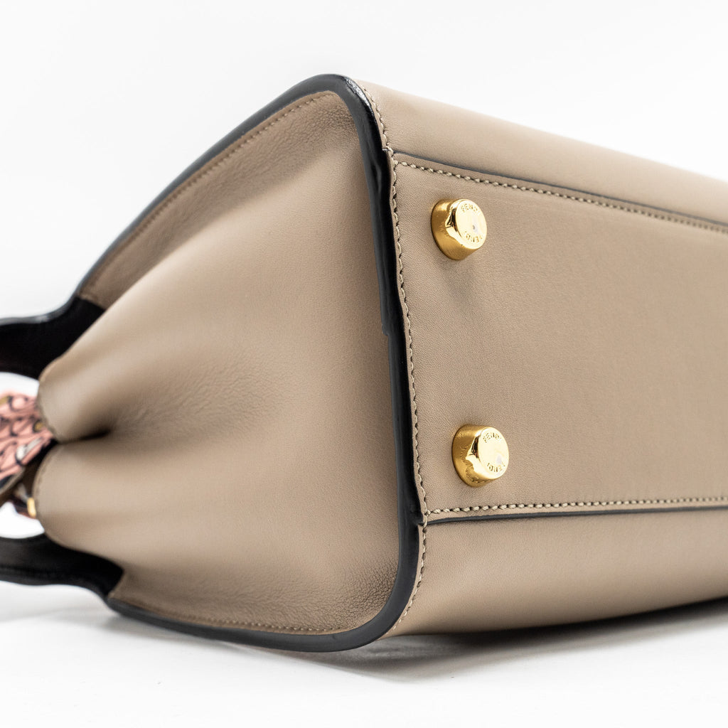 fendi-peekaboo-handle-bag-calfskin-dove-black-ghw