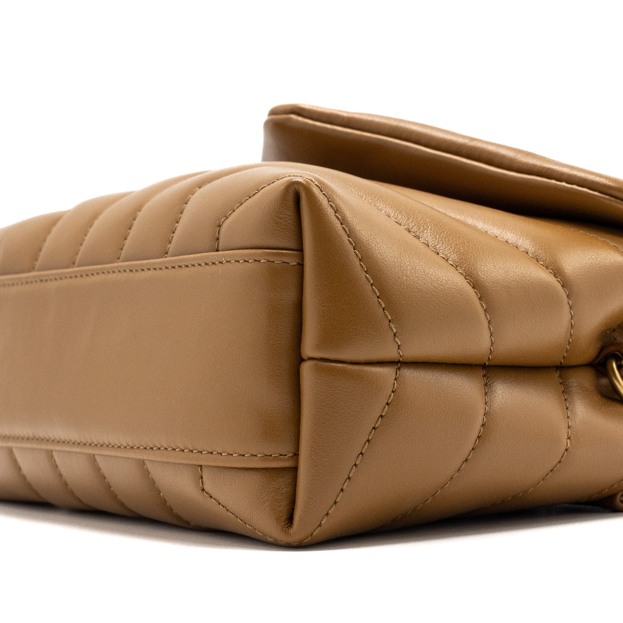 saint-laurent-toy-loulou-toy-strap-bag-calfskin-caramel-ghw