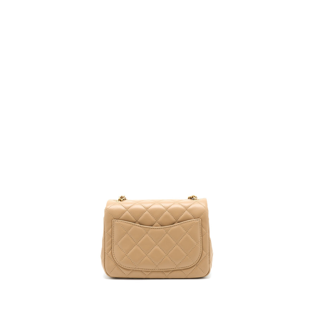 chanel-pearl-crush-mini-square-lambskin-dark-beige-ghwmicrochip