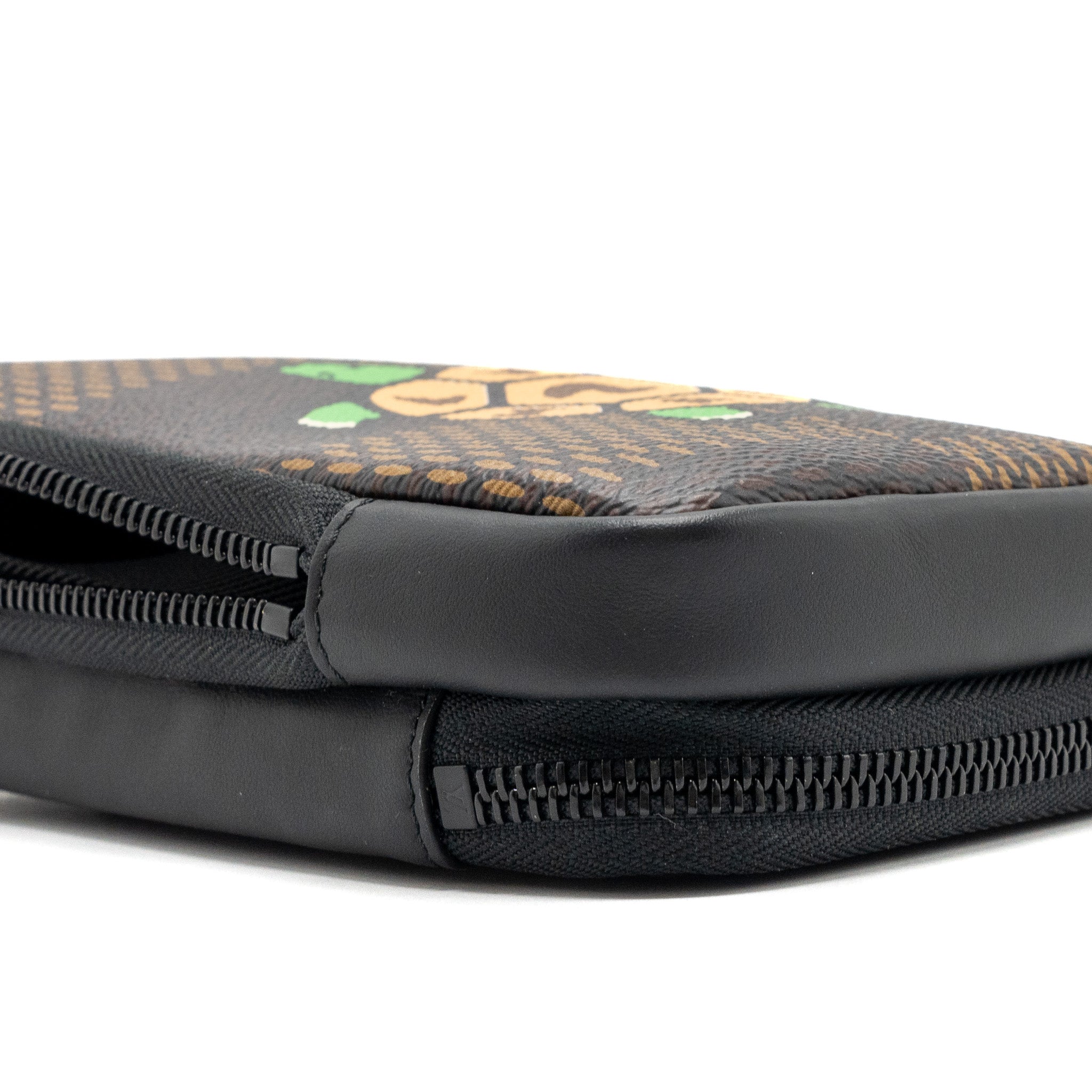louis-vuitton-nigo-double-phone-pouch-limited-edition-black-hardware-1