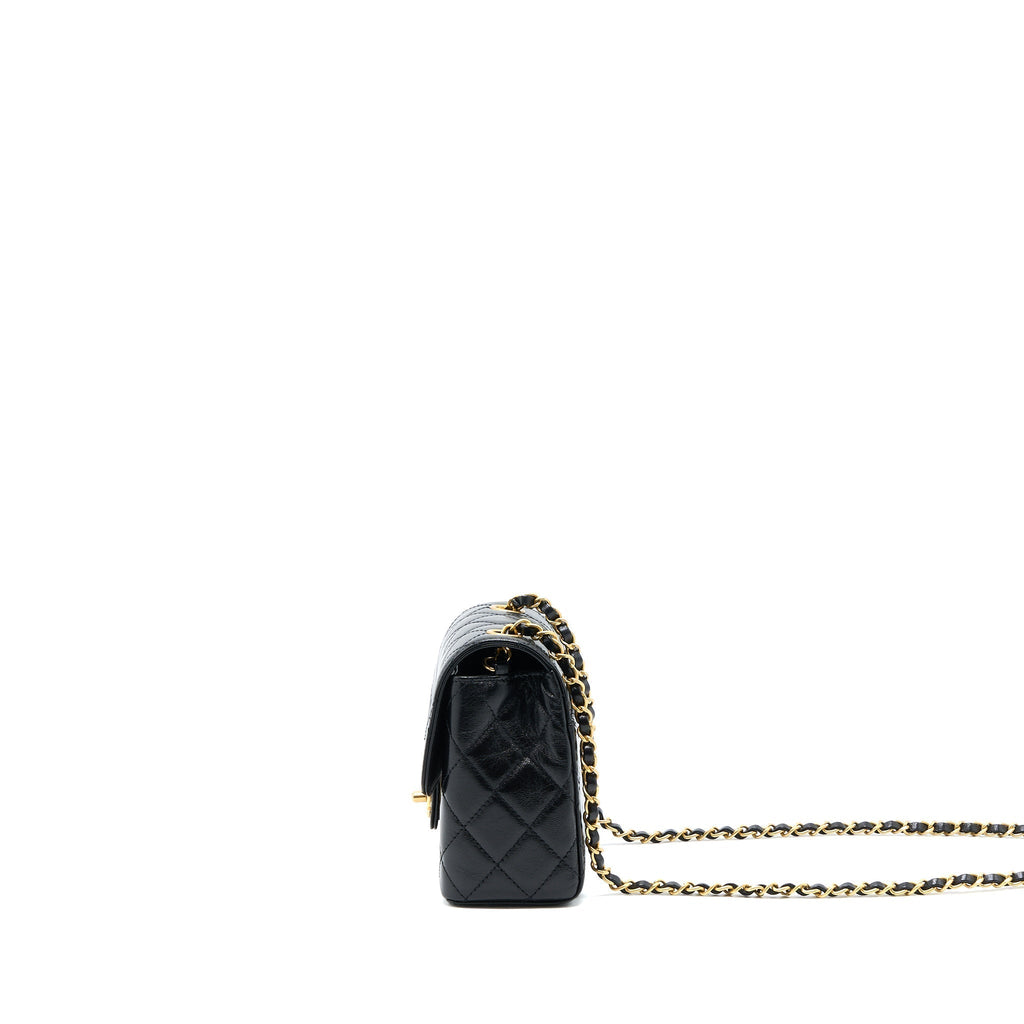 chanel-22k-retro-classic-new-square-mini-flap-bag-goatskin-black-ghw-microchip-1