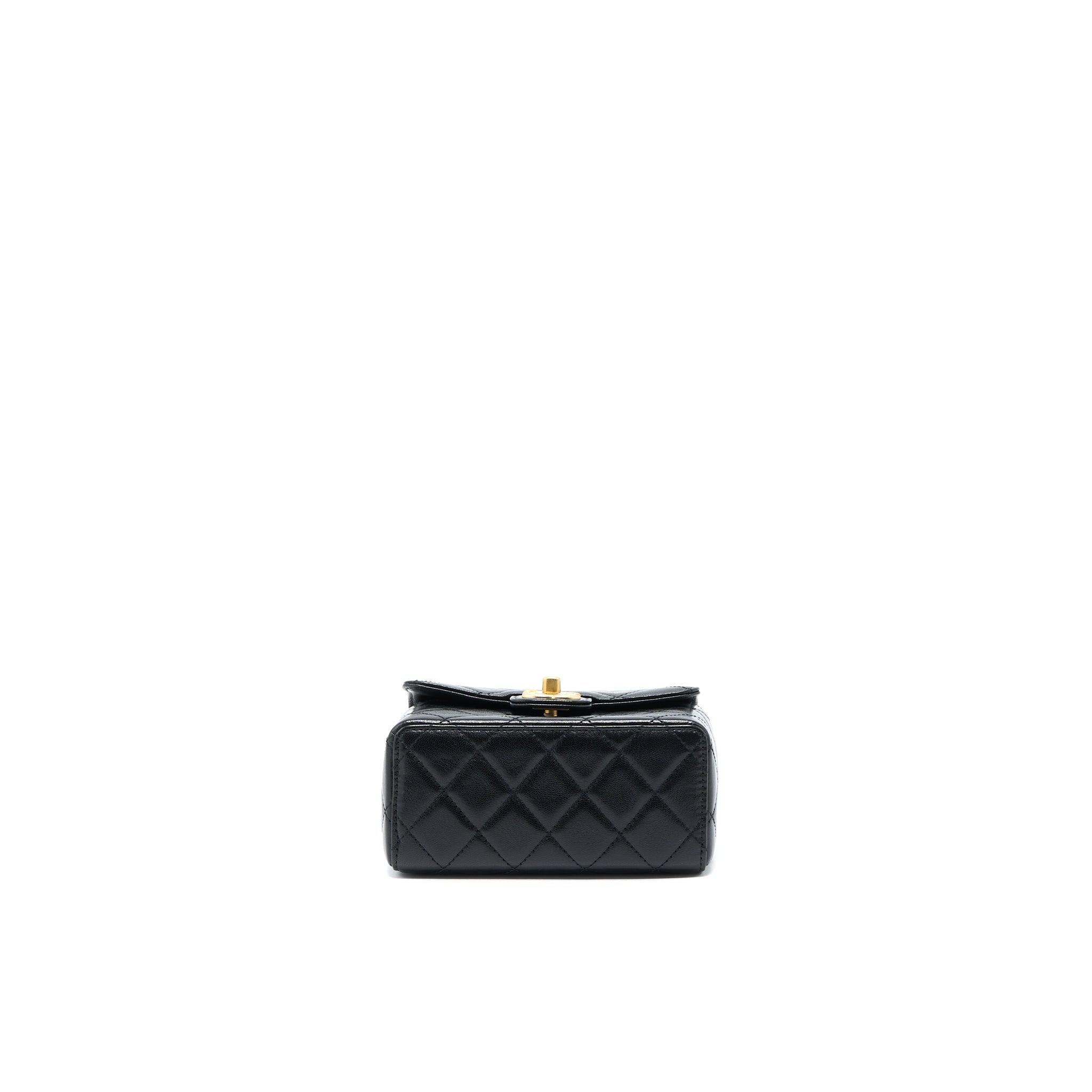 chanel-22k-retro-classic-new-square-mini-flap-bag-goatskin-black-ghw-microchip-1