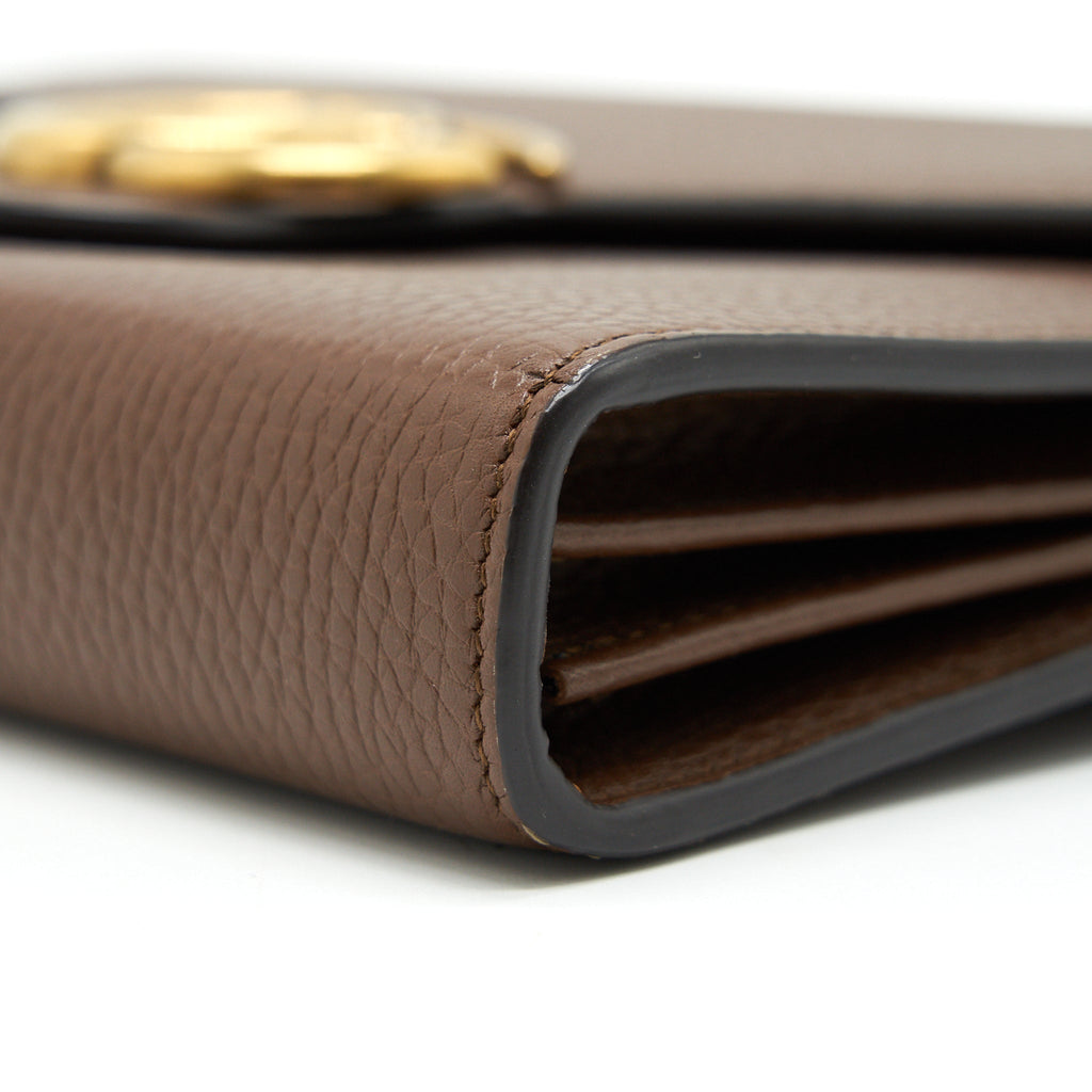 gucci-gg-marmont-chain-wallets-brown