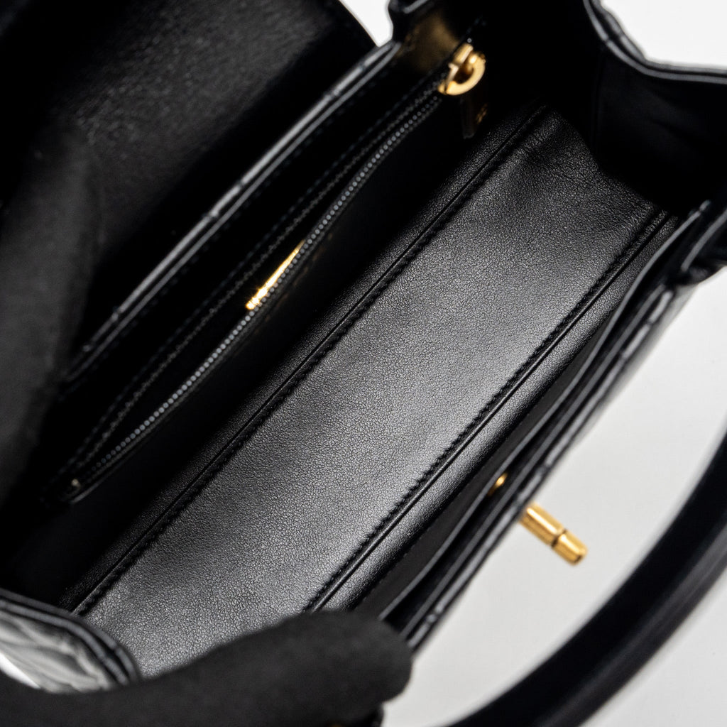 chanel-23k-kelly-bag-calfskin-black-ghw-microchip-1