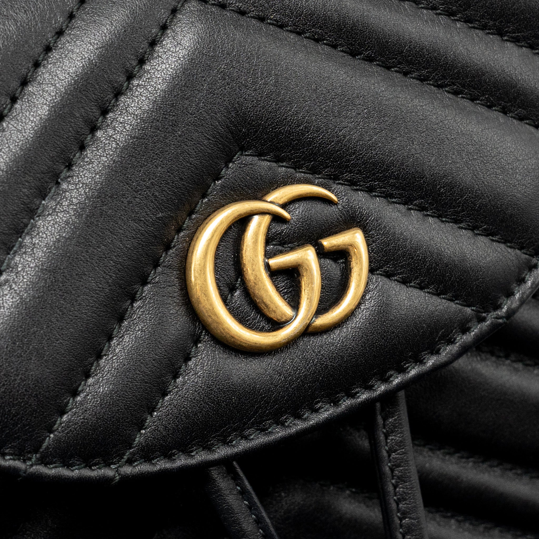 gucci-gg-marmont-backpack-calfskin-black-ghw