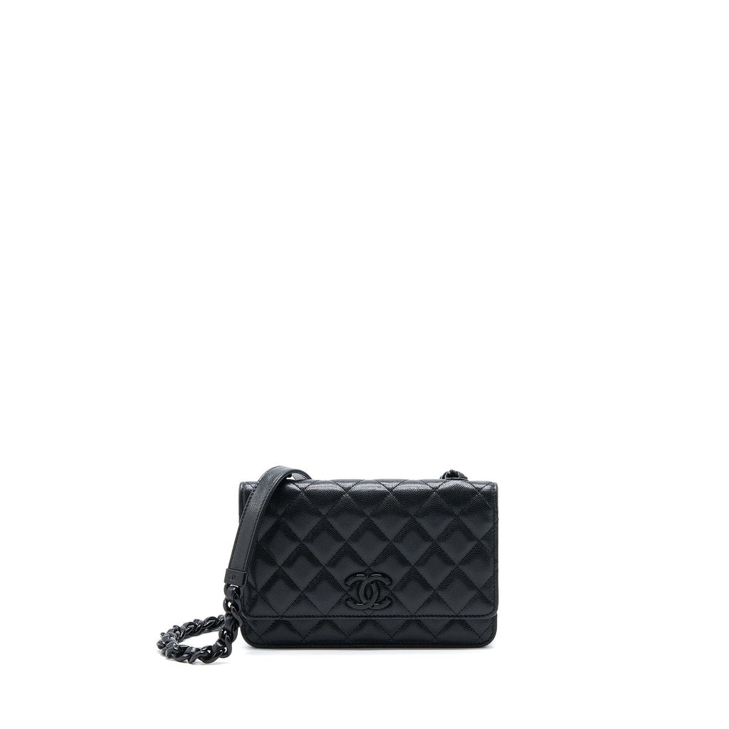 chanel-quilted-wallet-on-chain-caviar-so-black