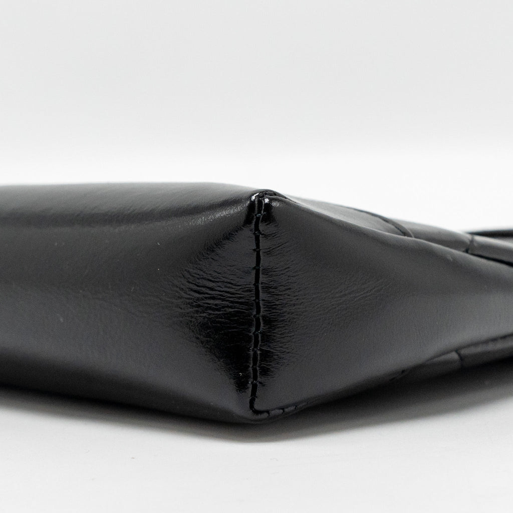 chanel-24c-mini-31-clutch-with-chain-shiny-calfskin-black-lghw-microchip-copy-1