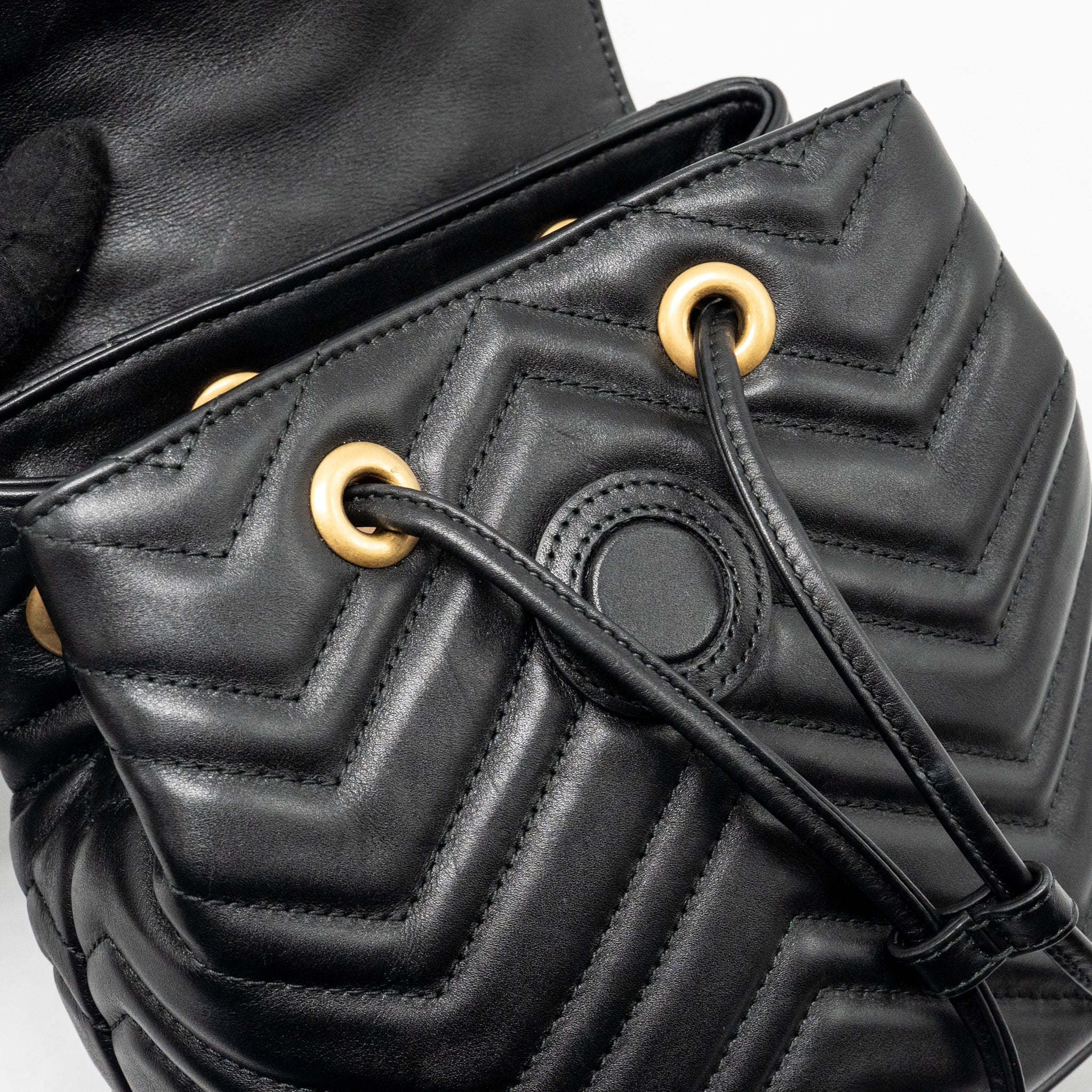 gucci-gg-marmont-backpack-calfskin-black-ghw