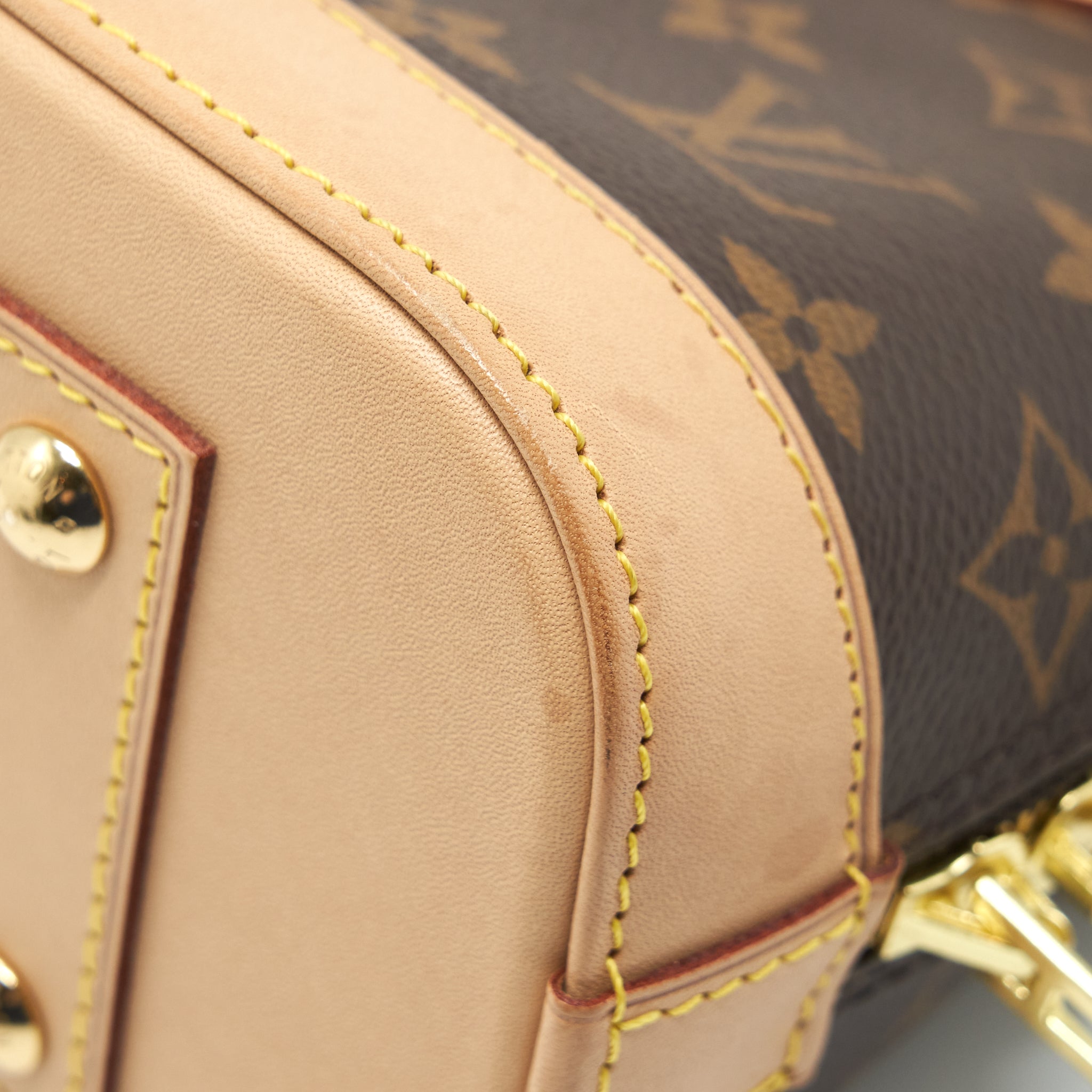 louis-vuitton-alma-bb-monogram-canvas-ghw