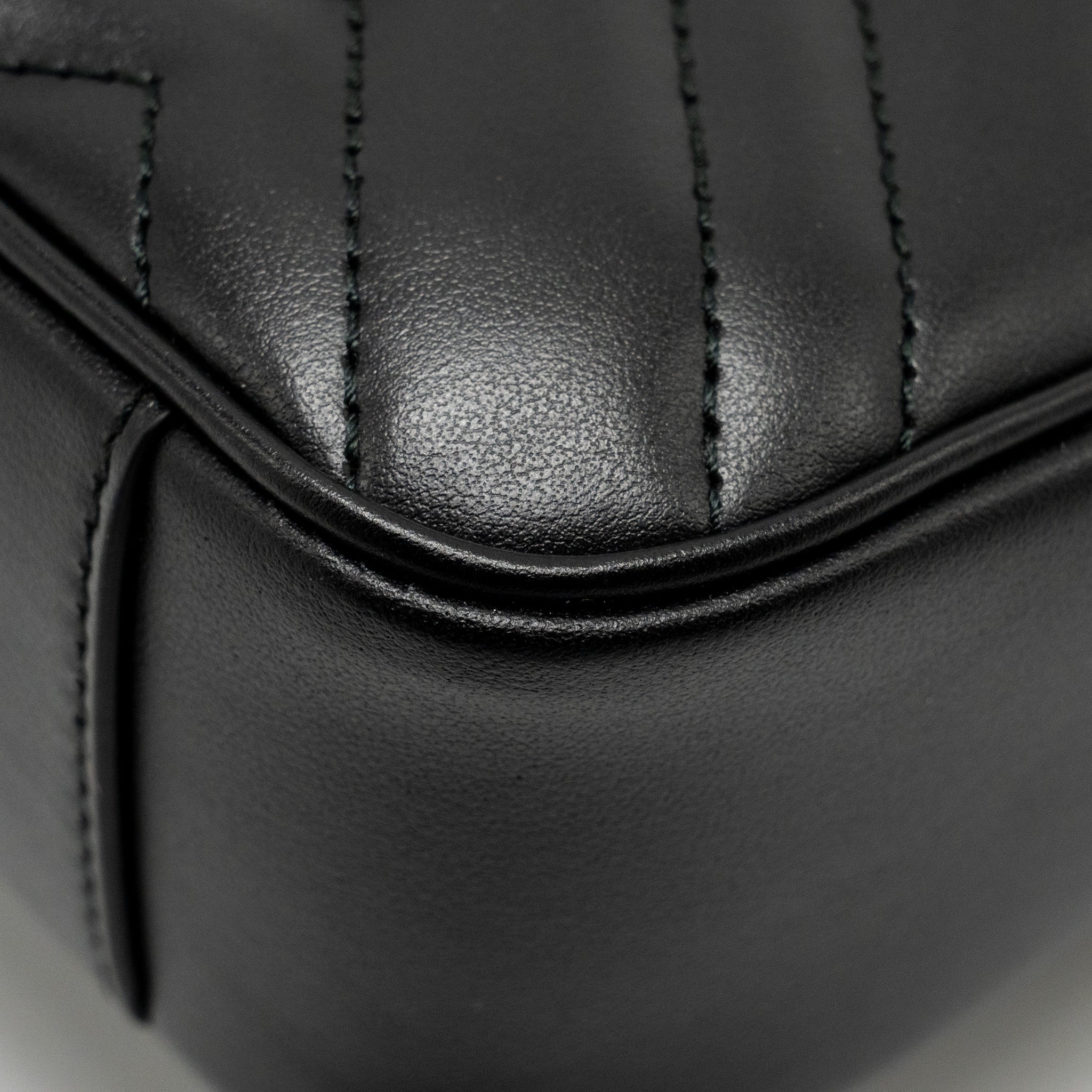 gucci-mini-gg-marmont-shoulder-bag-calfskin-black-ghw