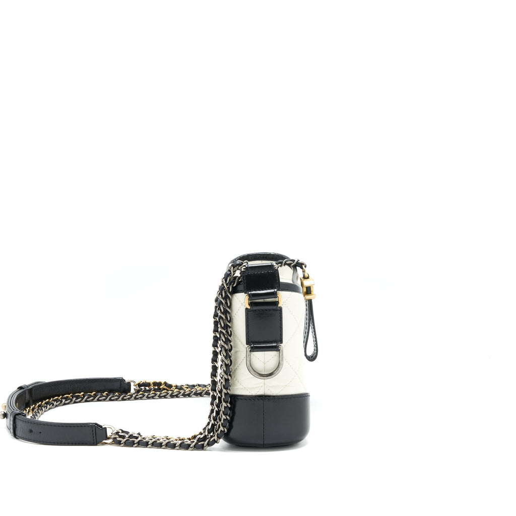 chanel-small-gabrielle-hobo-bag-white-black-2
