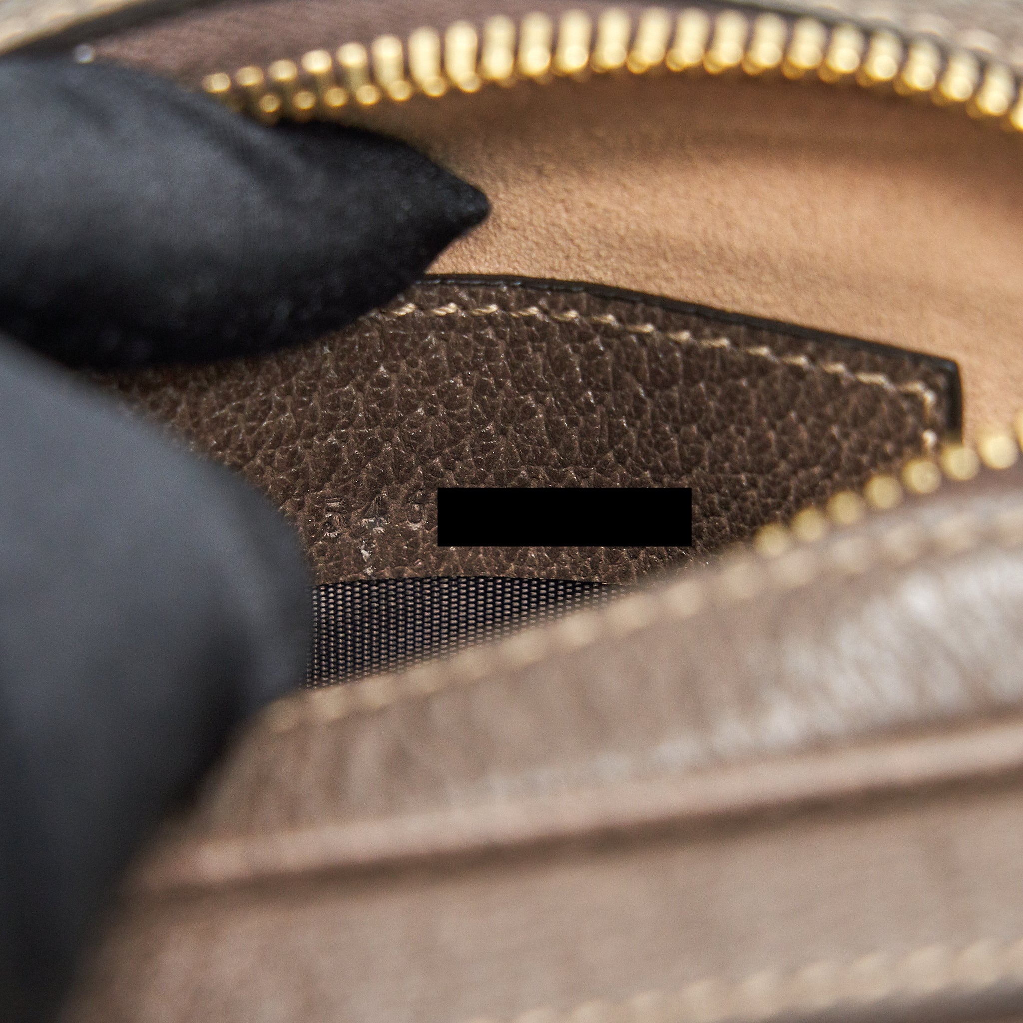 gucci-ophidia-gg-supreme-mini-shoulder-bag-1