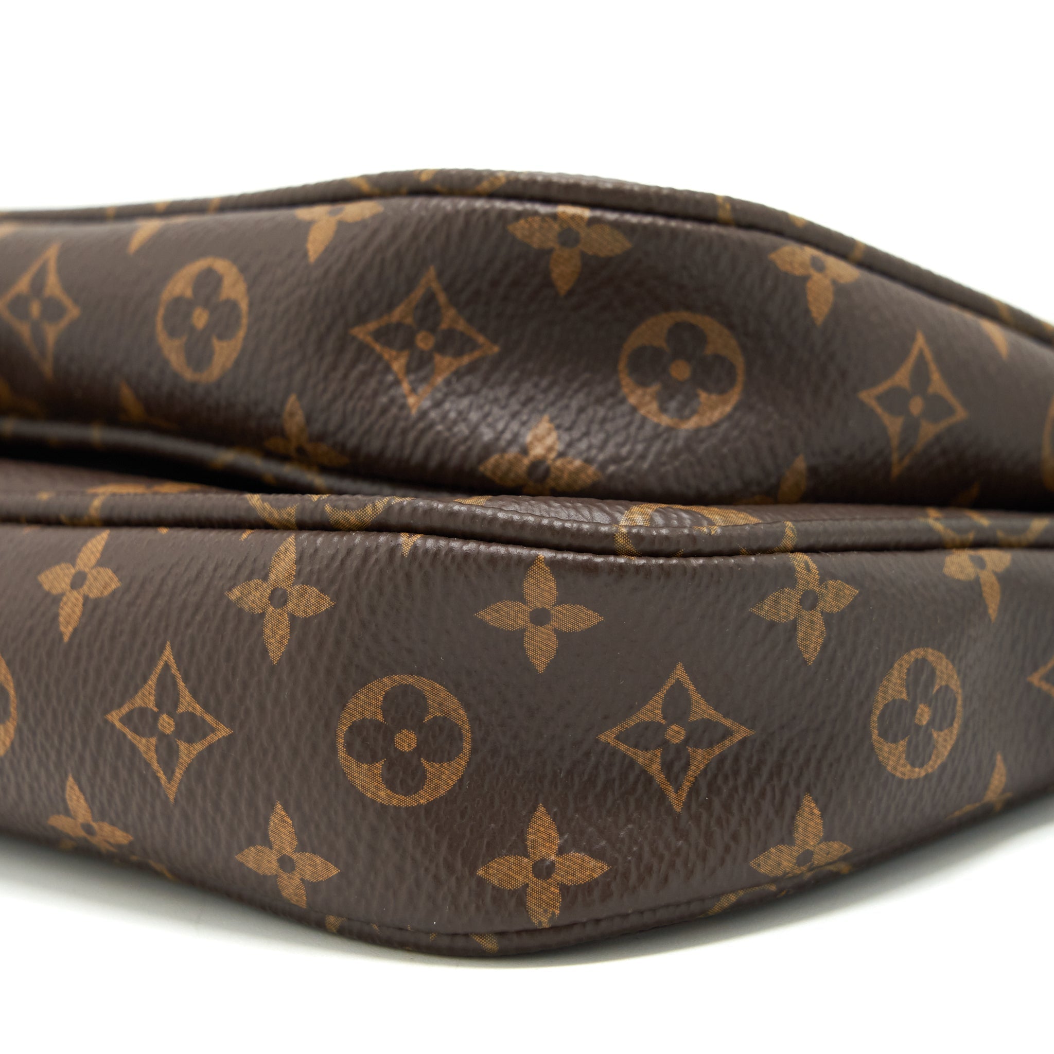 louis-vuitton-multi-pochette-kahki-strap-monogram-ghw