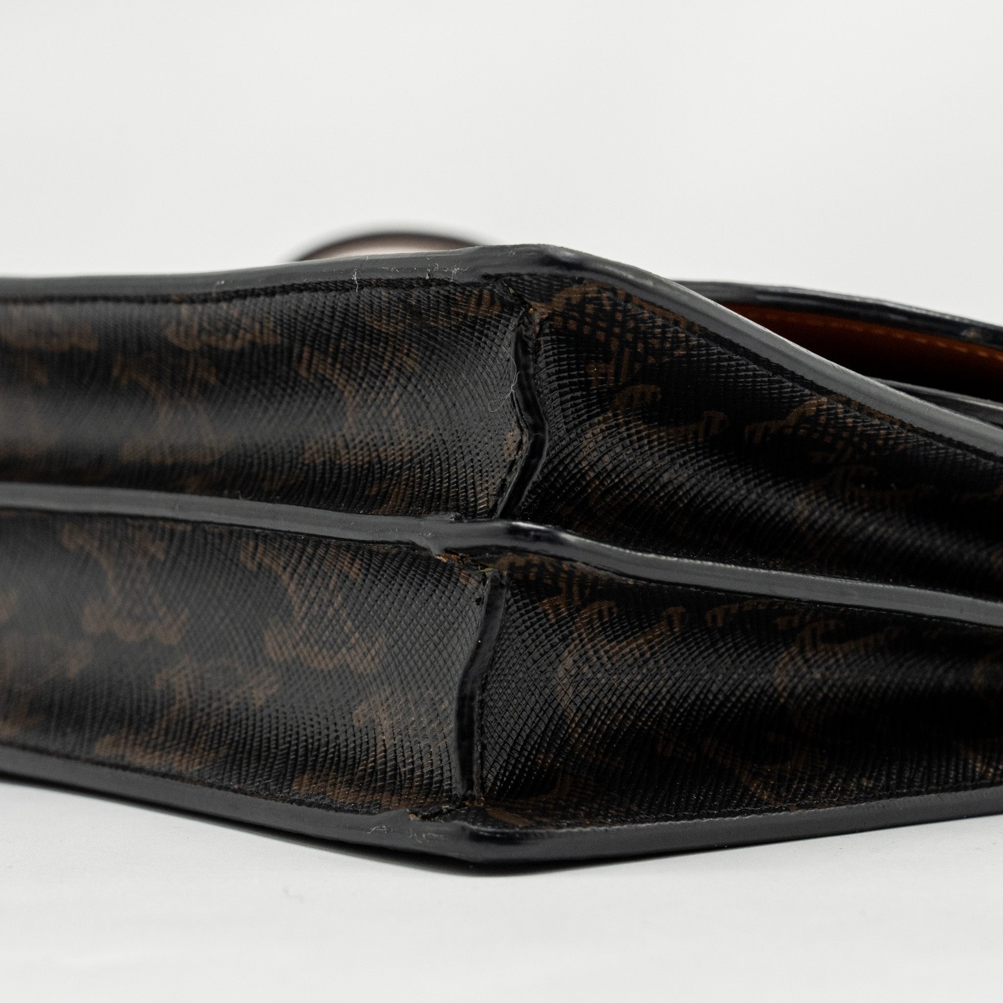 celine-wallet-on-strap-triomphe-canvas-smooth-lambskin-tan-ghw-6