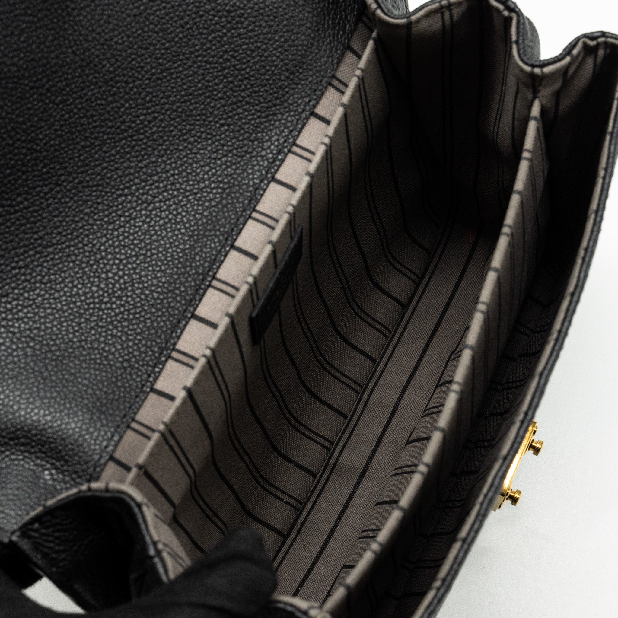 louis-vuitton-pochette-metis-monogram-empreinte-black-ghw-5