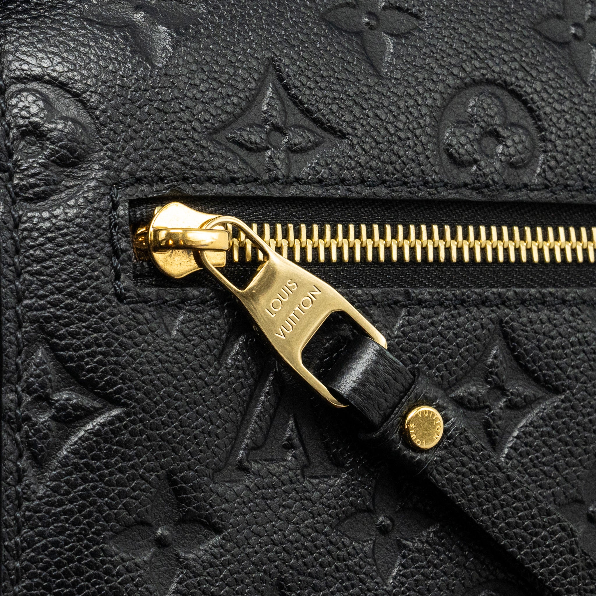 louis-vuitton-pochette-metis-monogram-empreinte-black-ghw-5